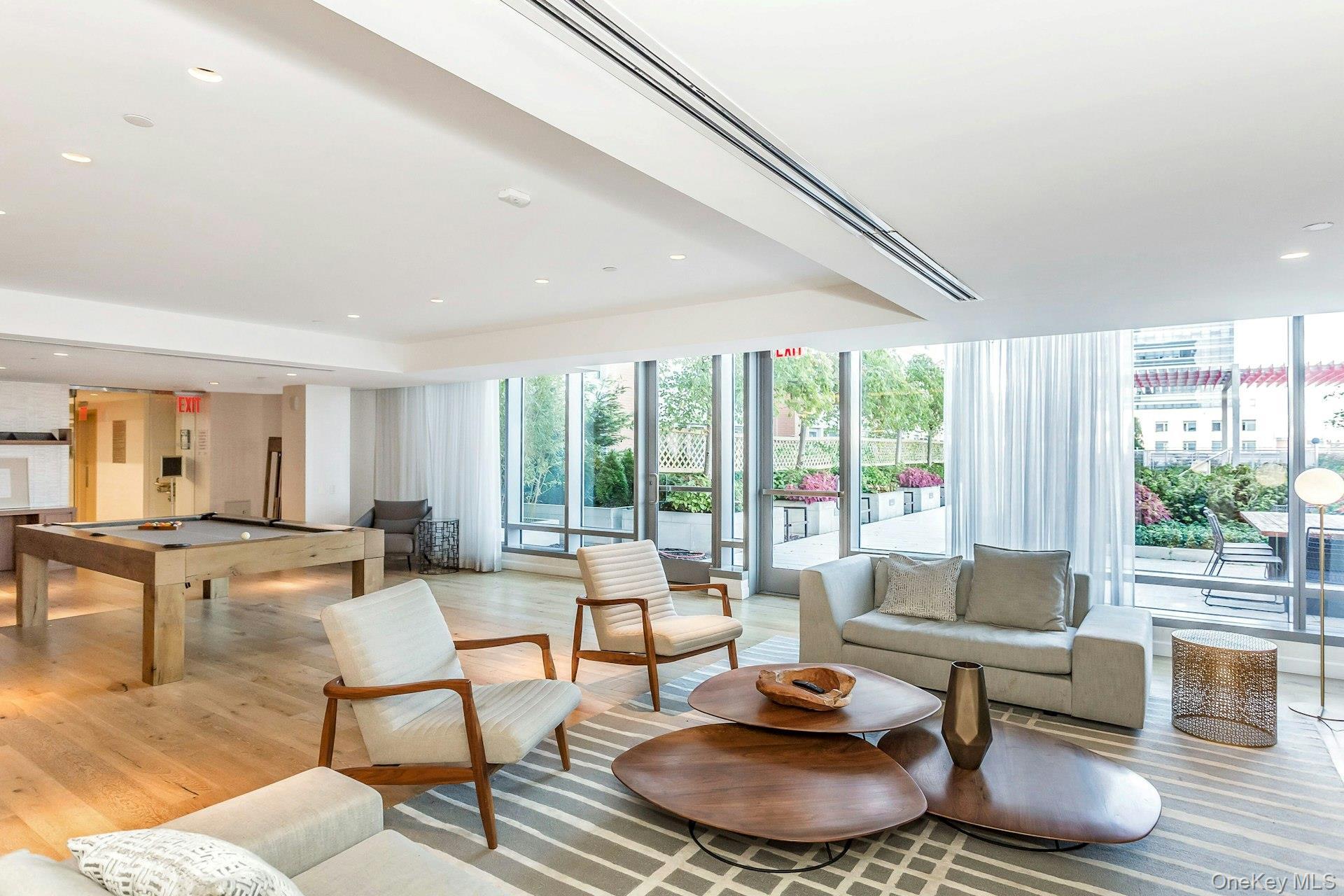 Condo 39th  Queens, NY 11354, MLS-942684-10