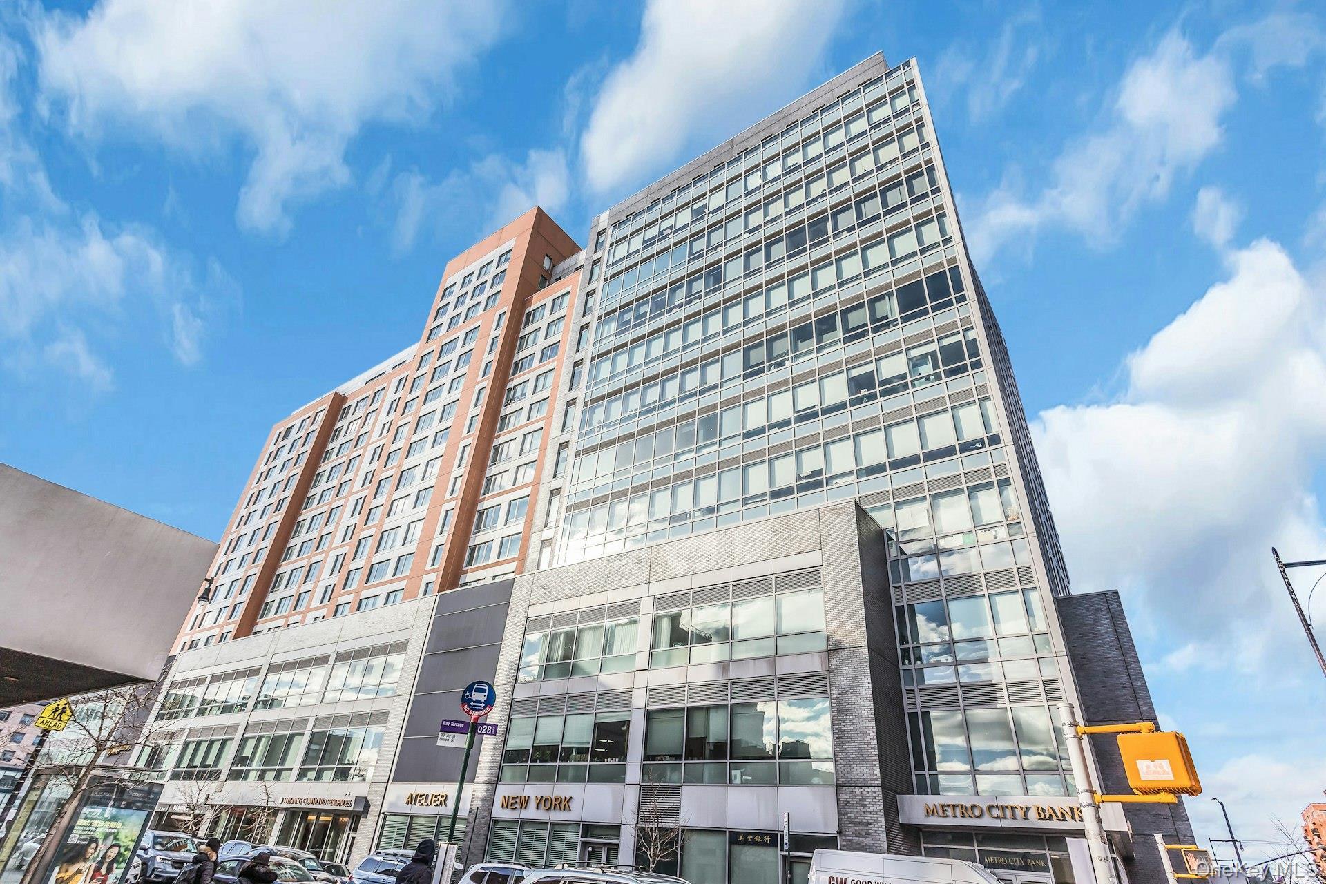 Condo 39th  Queens, NY 11354, MLS-942684-14