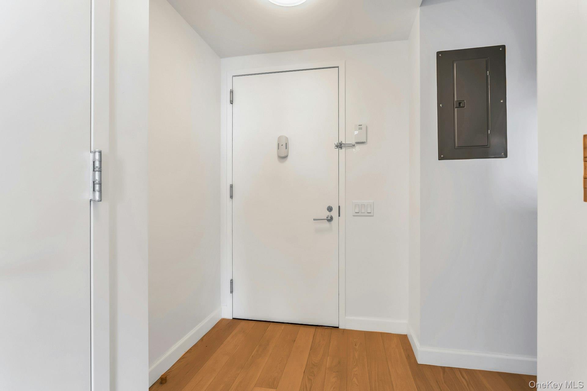 Condo 39th  Queens, NY 11354, MLS-942684-15