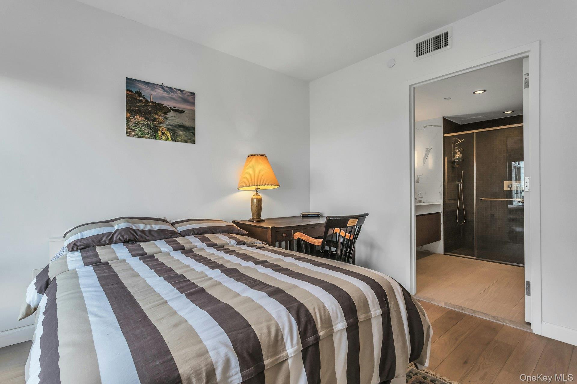 Condo 39th  Queens, NY 11354, MLS-942684-26