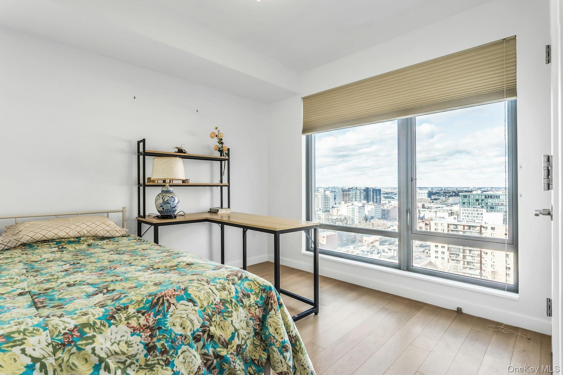 Condo 39th  Queens, NY 11354, MLS-942684-29