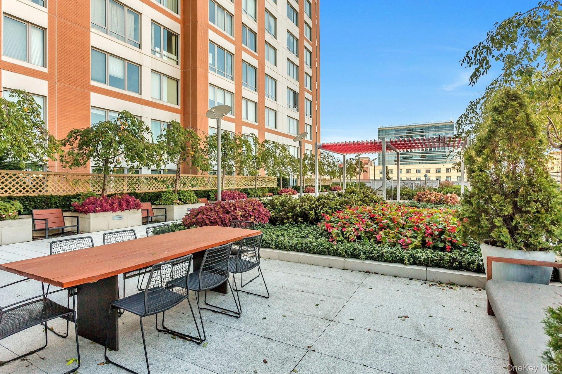 Condo 39th  Queens, NY 11354, MLS-942684-7