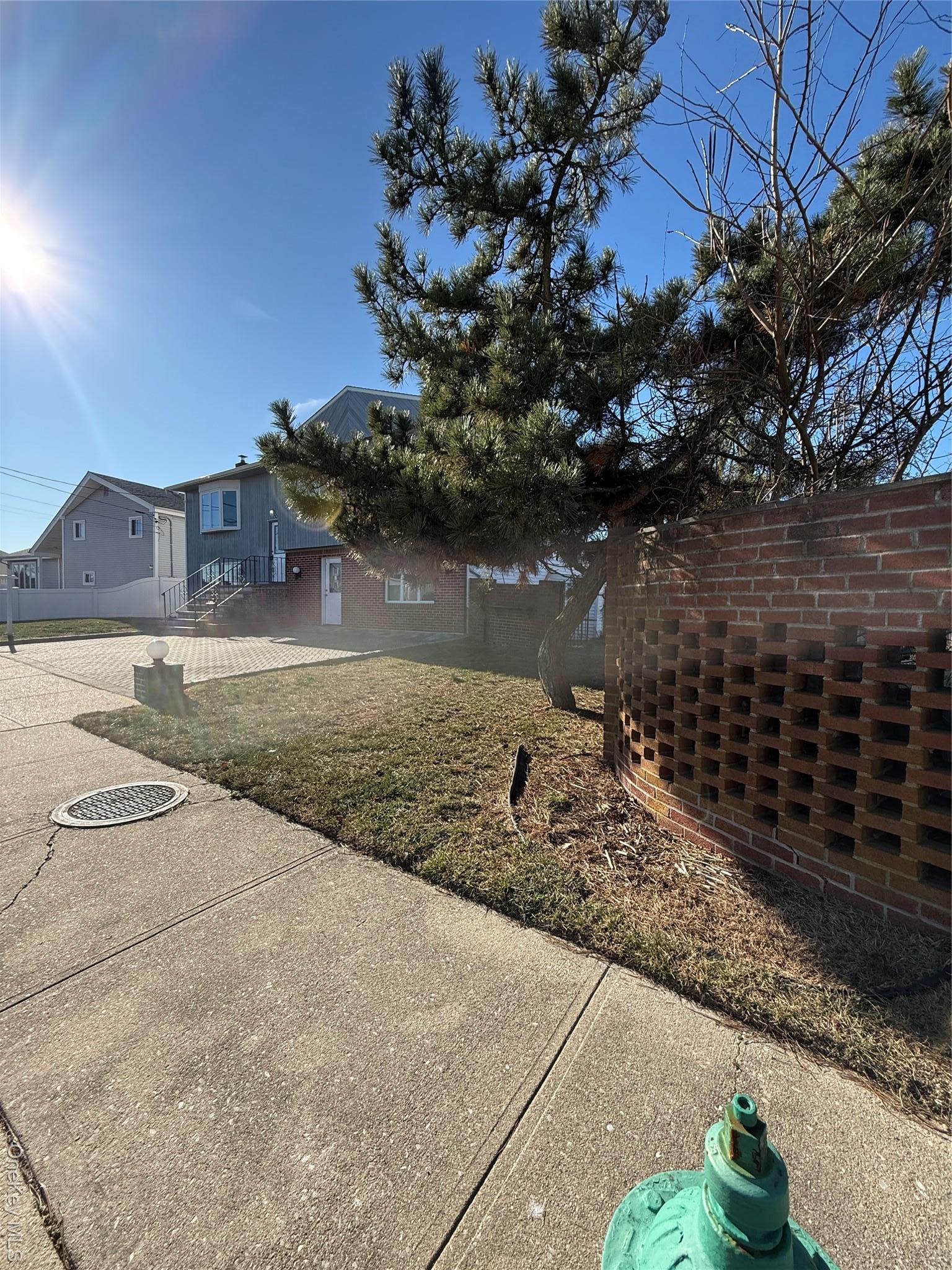 Single Family Branch  Nassau County, NY 11520, MLS-942686-2
