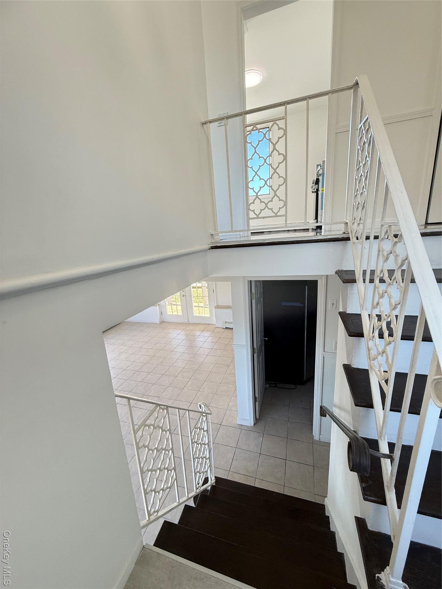 Single Family Branch  Nassau County, NY 11520, MLS-942686-30