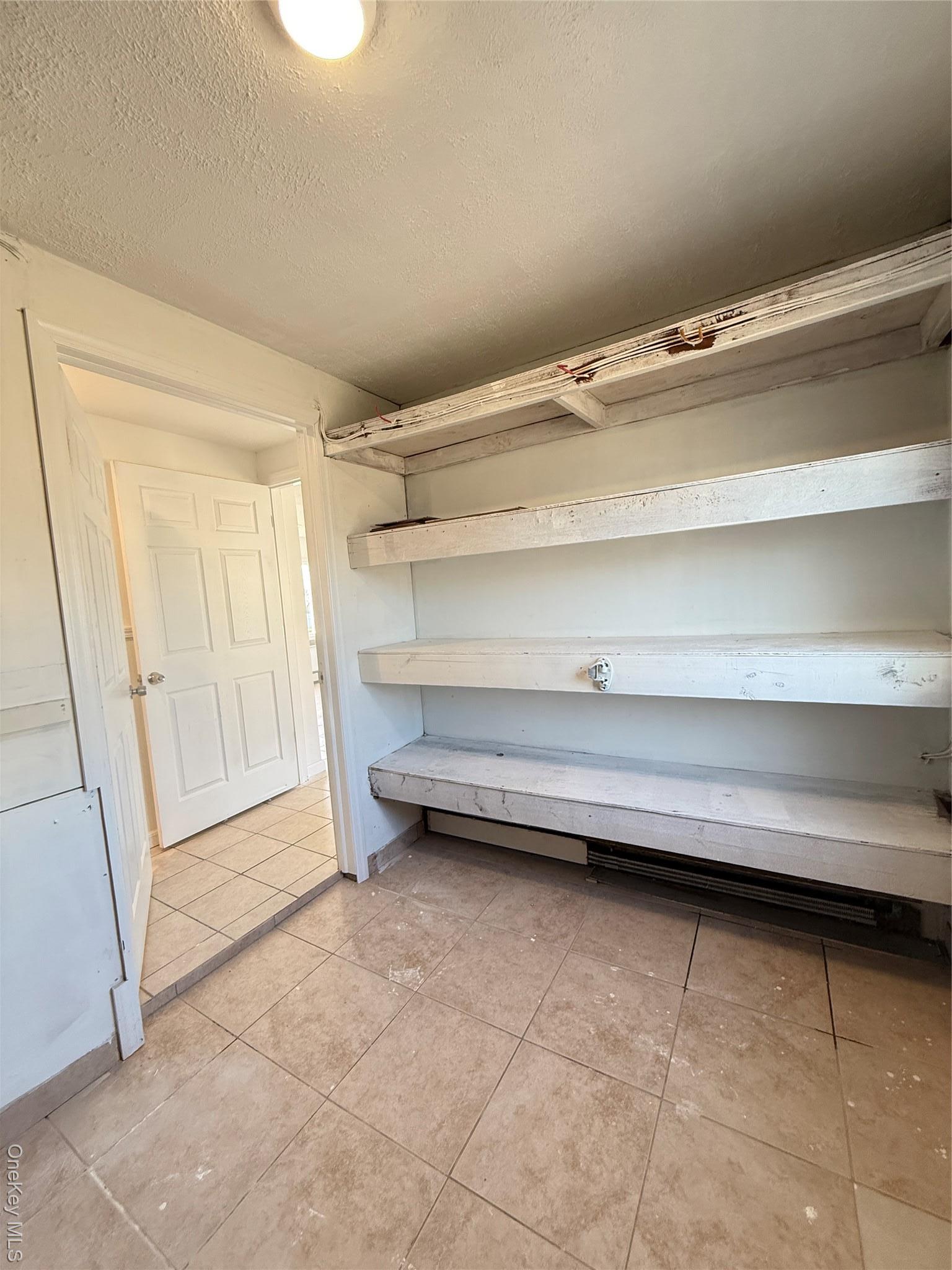 Single Family Branch  Nassau County, NY 11520, MLS-942686-42