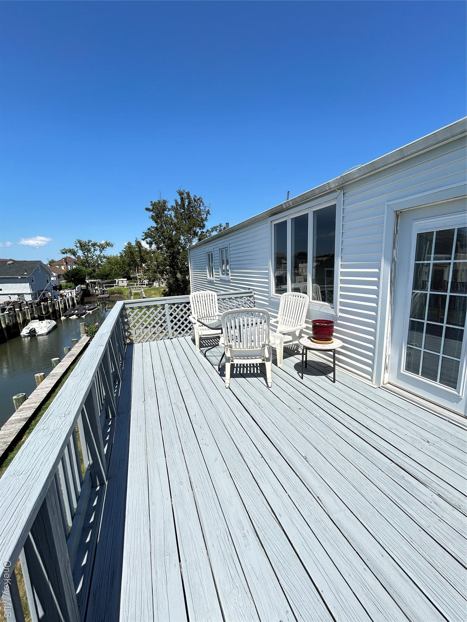 Single Family Branch  Nassau County, NY 11520, MLS-942686-44