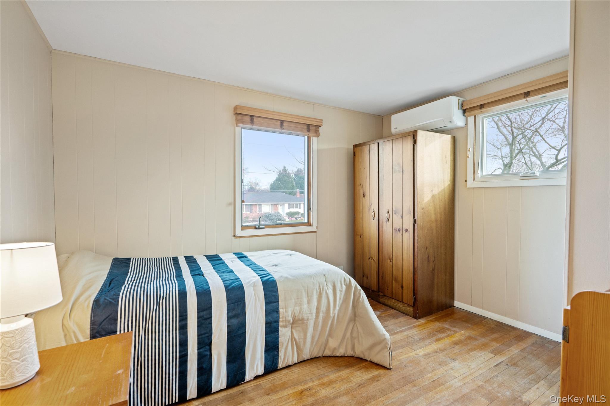 Single Family 10th Suffolk County, NY 11729, MLS-942689-19