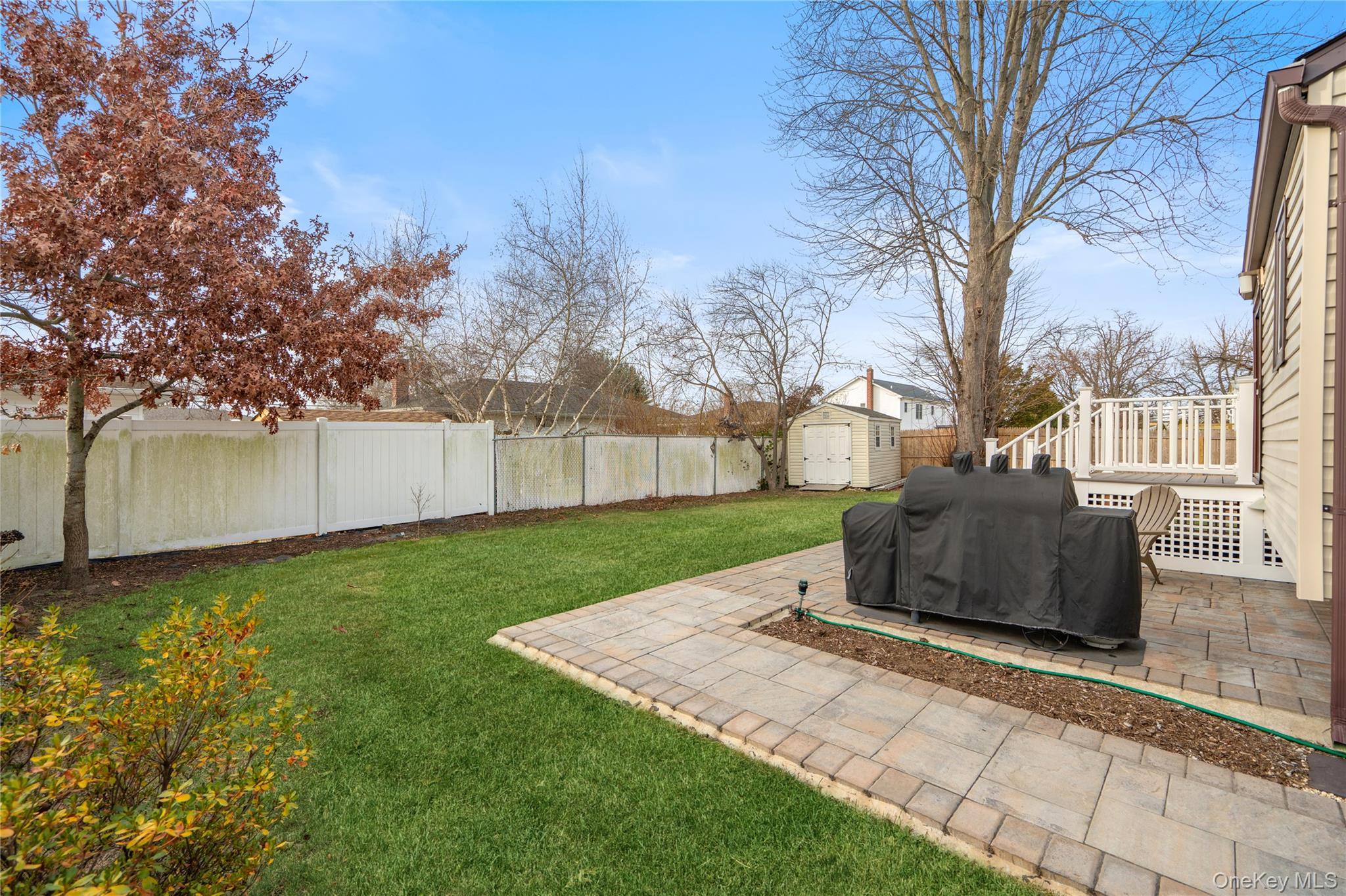 Single Family 10th  Suffolk County, NY 11729, MLS-942689-28