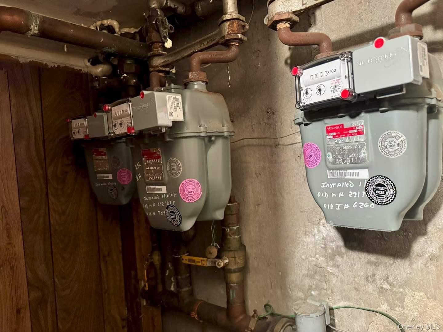 Single Family 35th  Queens, NY 11354, MLS-942694-6