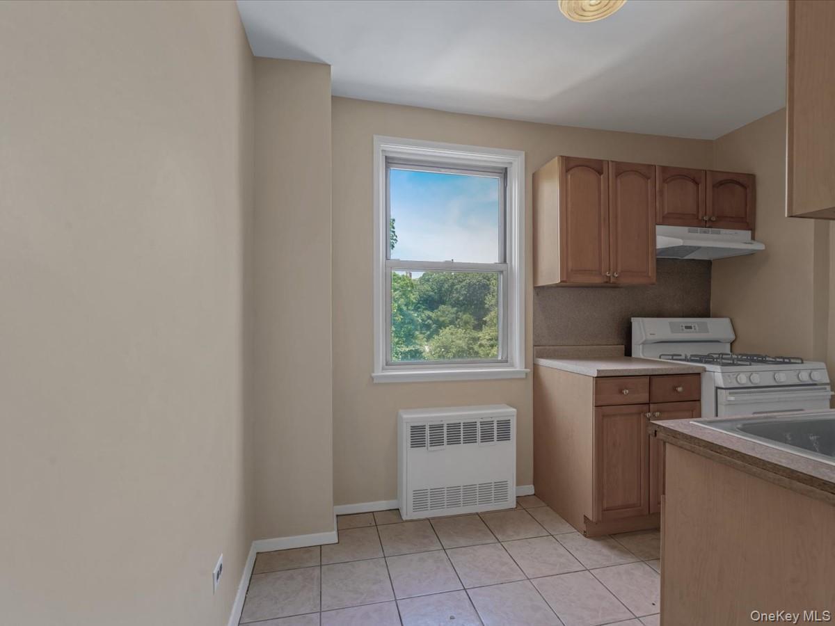 Coop Fieldston  Bronx, NY 10471, MLS-942707-7