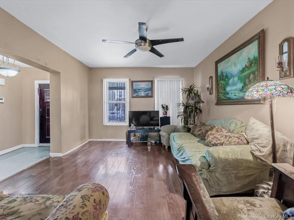 Single Family 110  Queens, NY 11419, MLS-942713-4