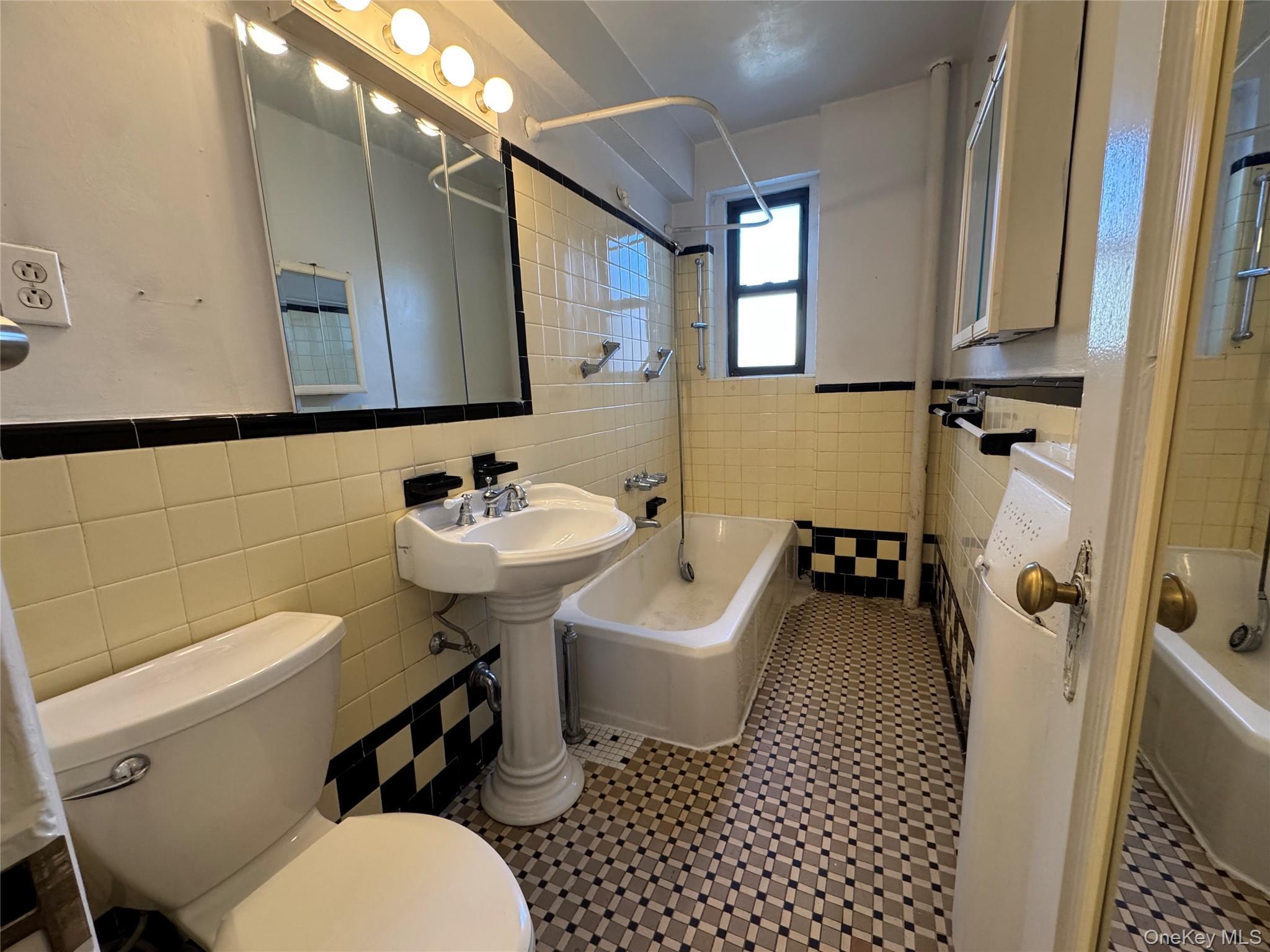 Coop 44th  Queens, NY 11104, MLS-942714-17