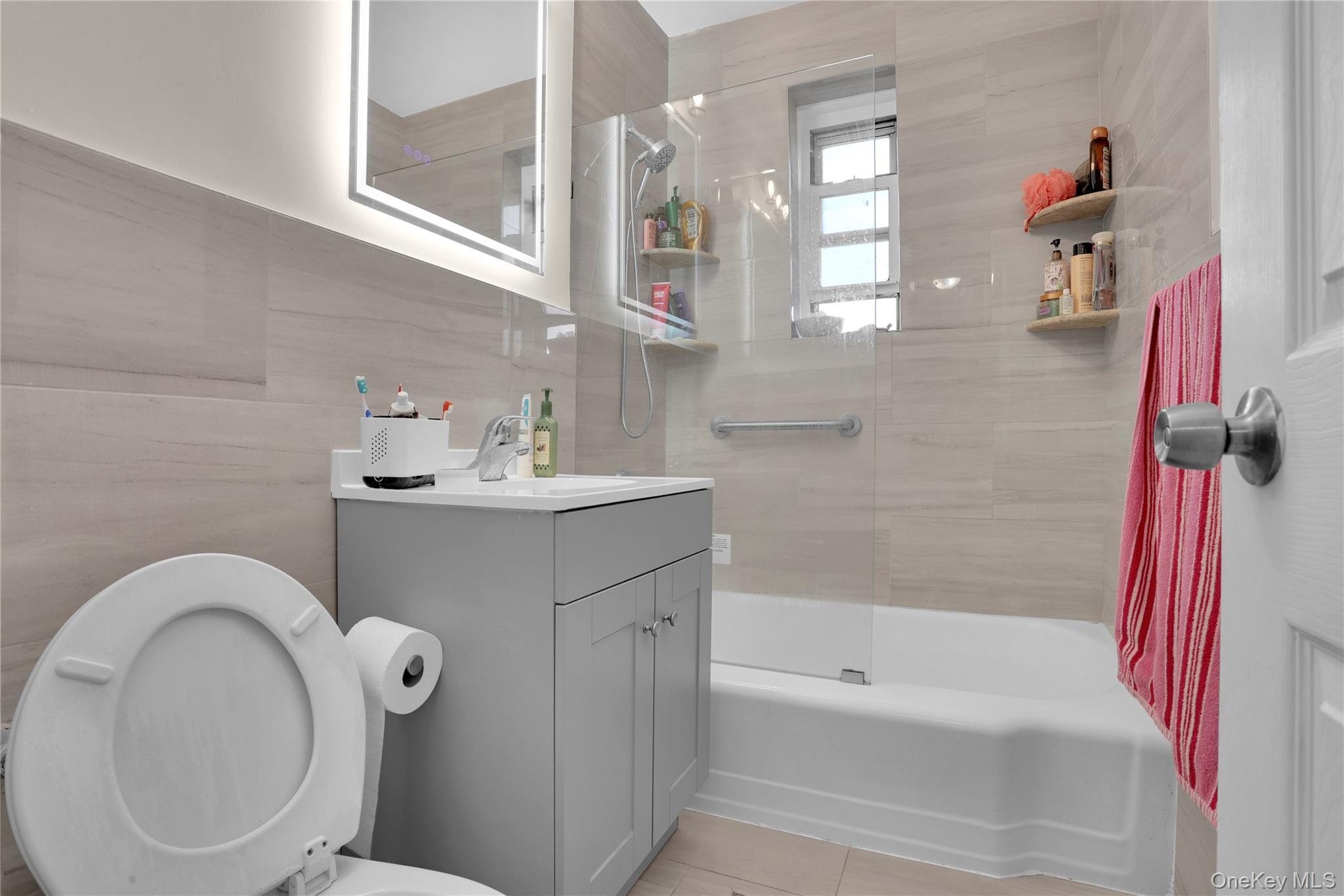 Coop Bronx River Westchester County, NY 10704, MLS-942719-10