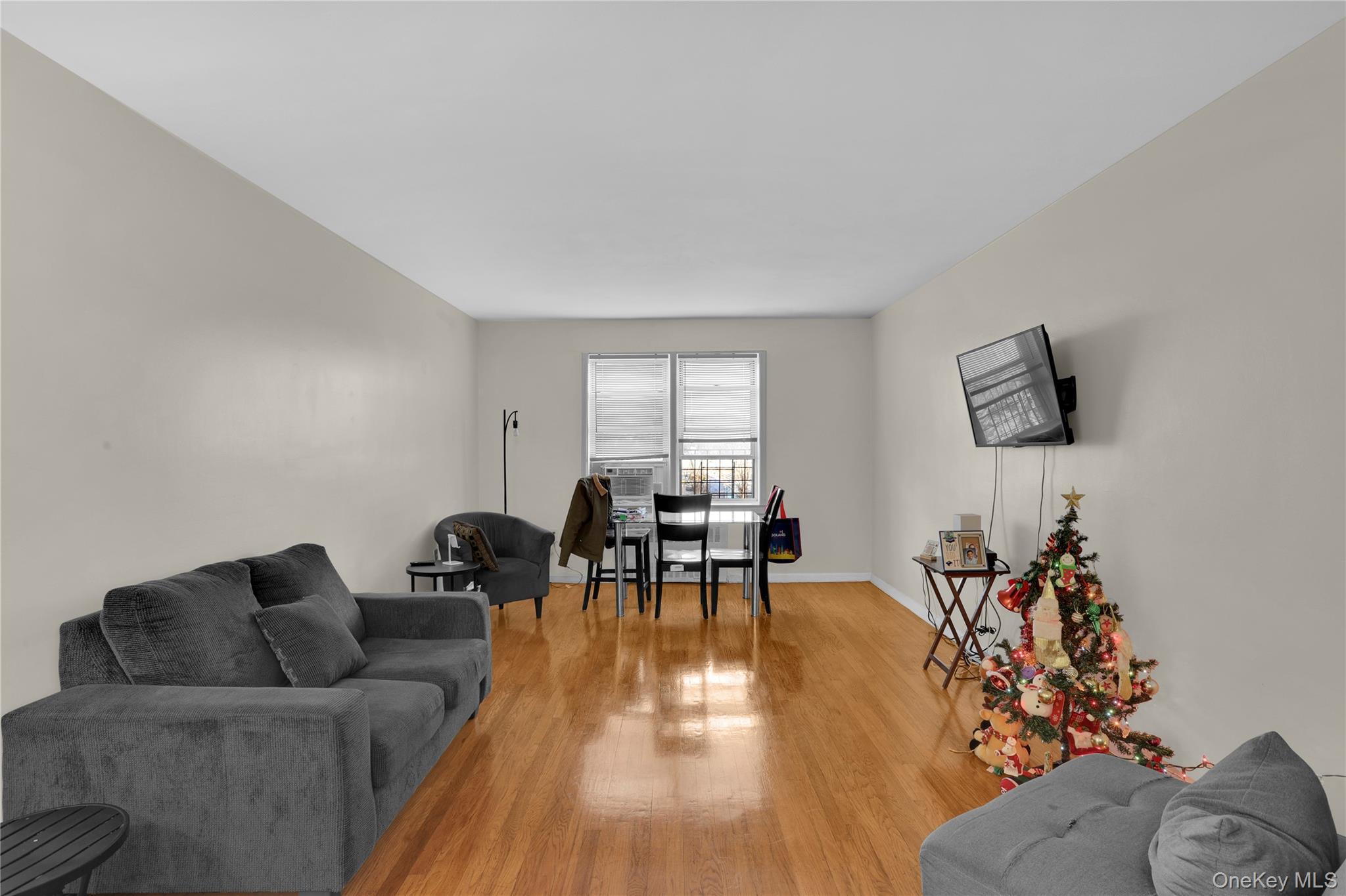 Coop Bronx River Westchester County, NY 10704, MLS-942719-14