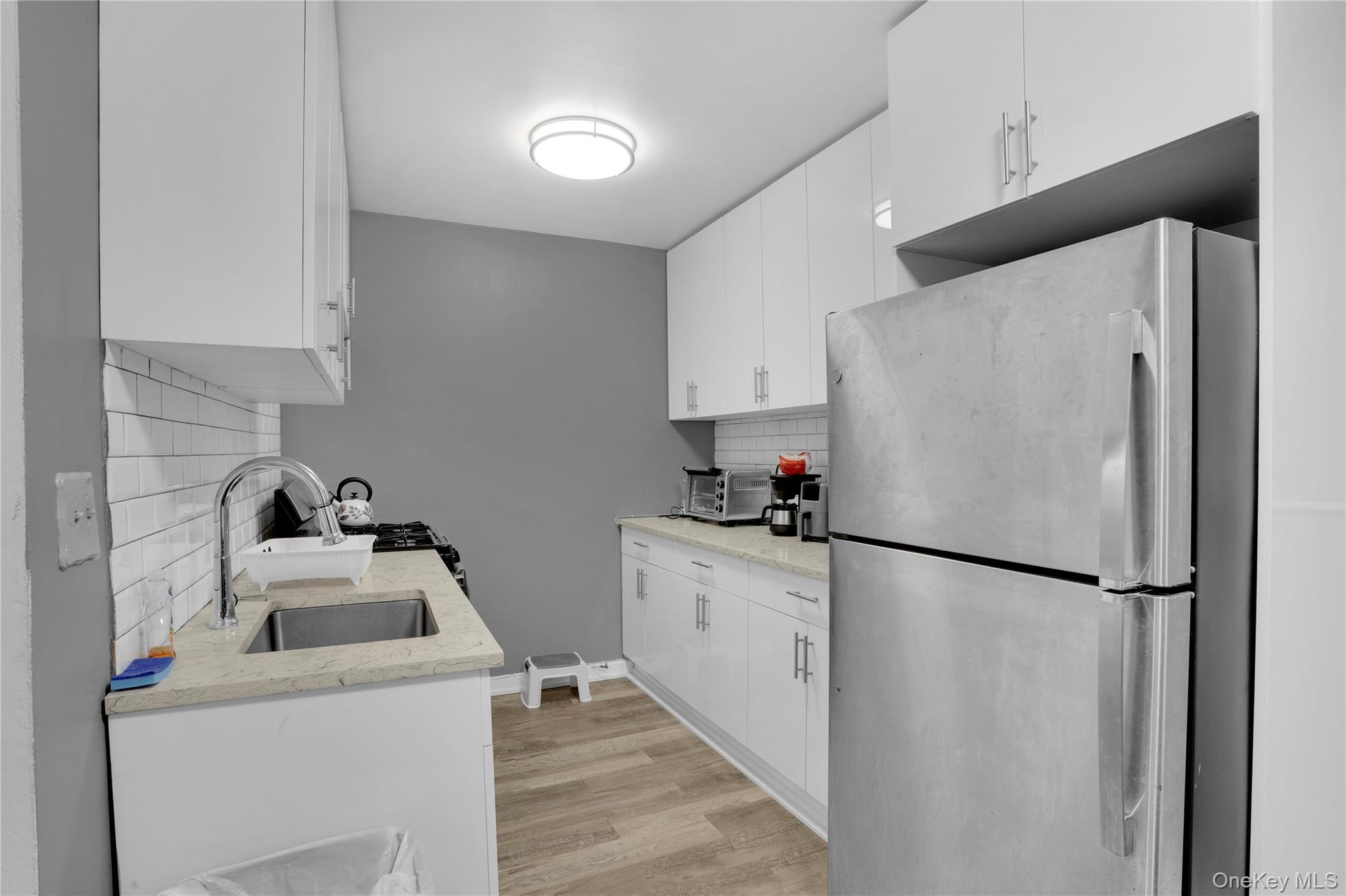 Coop Bronx River Westchester County, NY 10704, MLS-942719-8