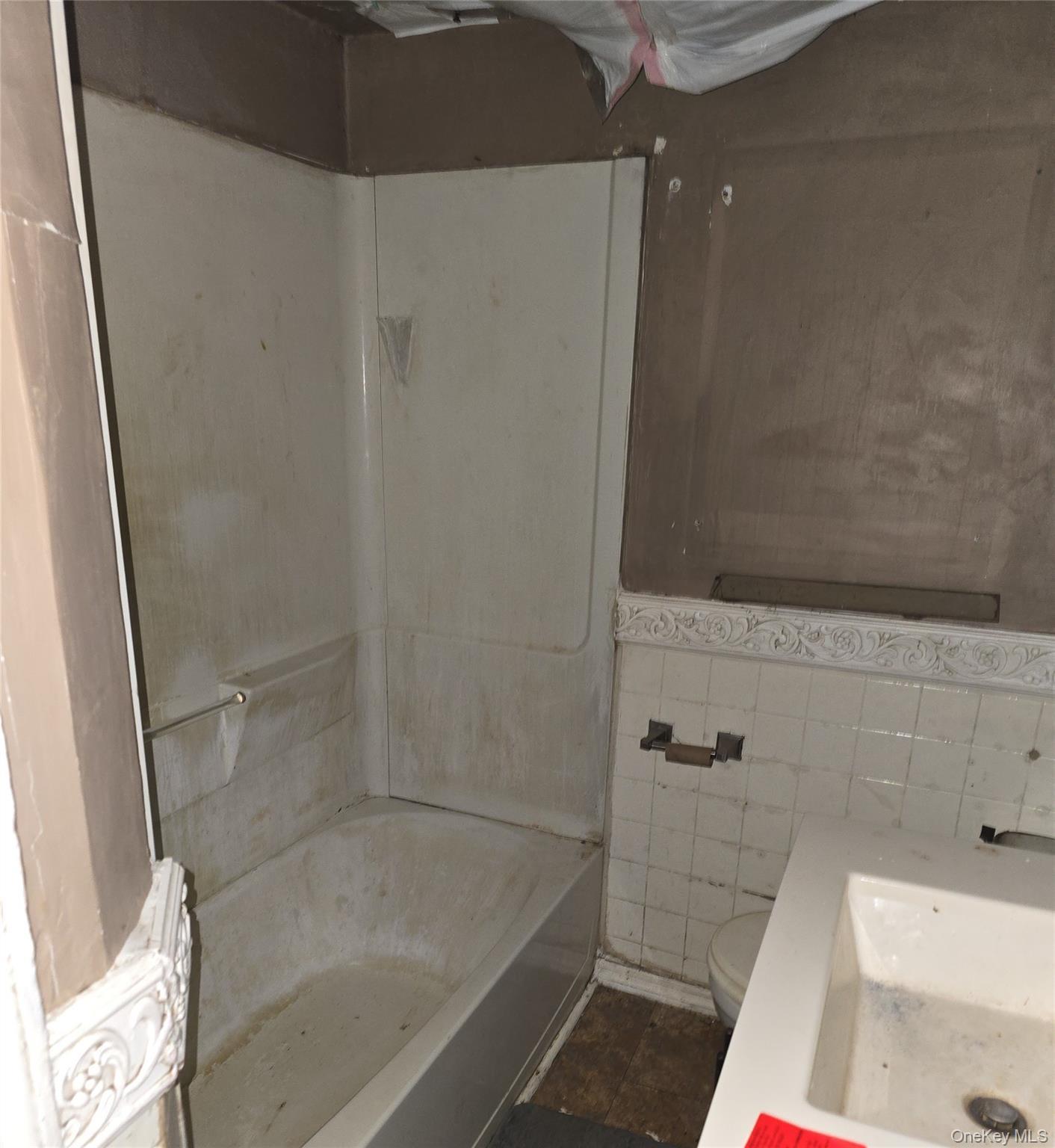 Single Family Bellevernon  Orange County, NY 10940, MLS-942721-16