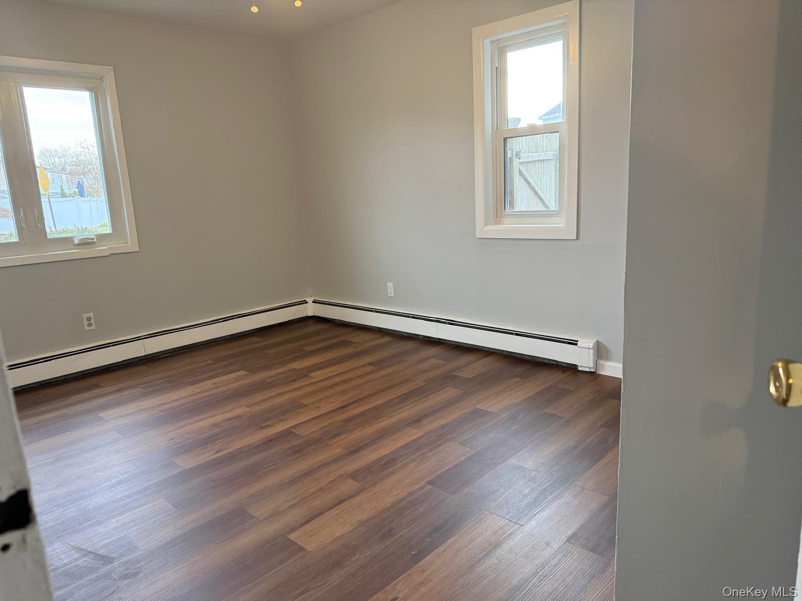 Single Family Florence Nassau County, NY 11714, MLS-942727-8