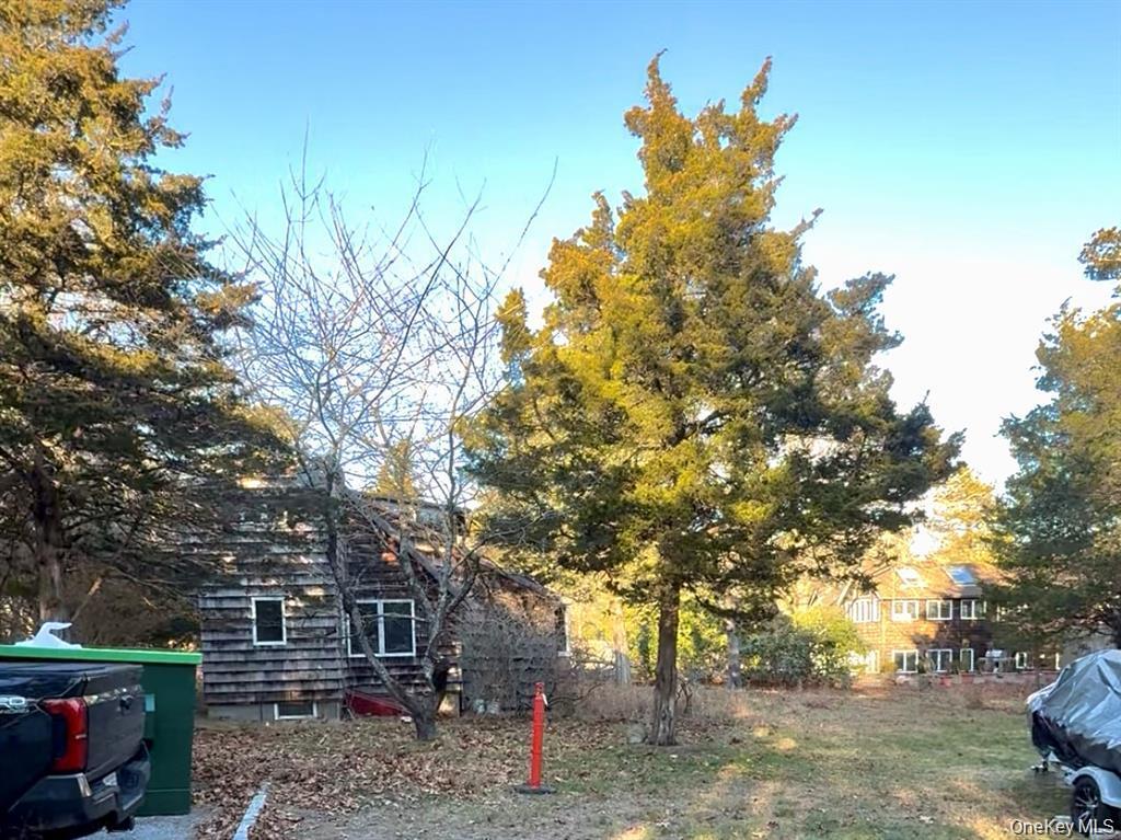Single Family Cedar Drive Suffolk County, NY 11968, MLS-942735-21