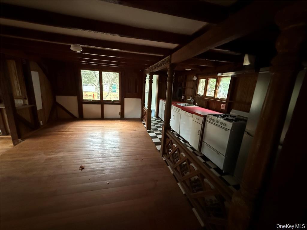 Single Family Cedar Drive  Suffolk County, NY 11968, MLS-942735-31