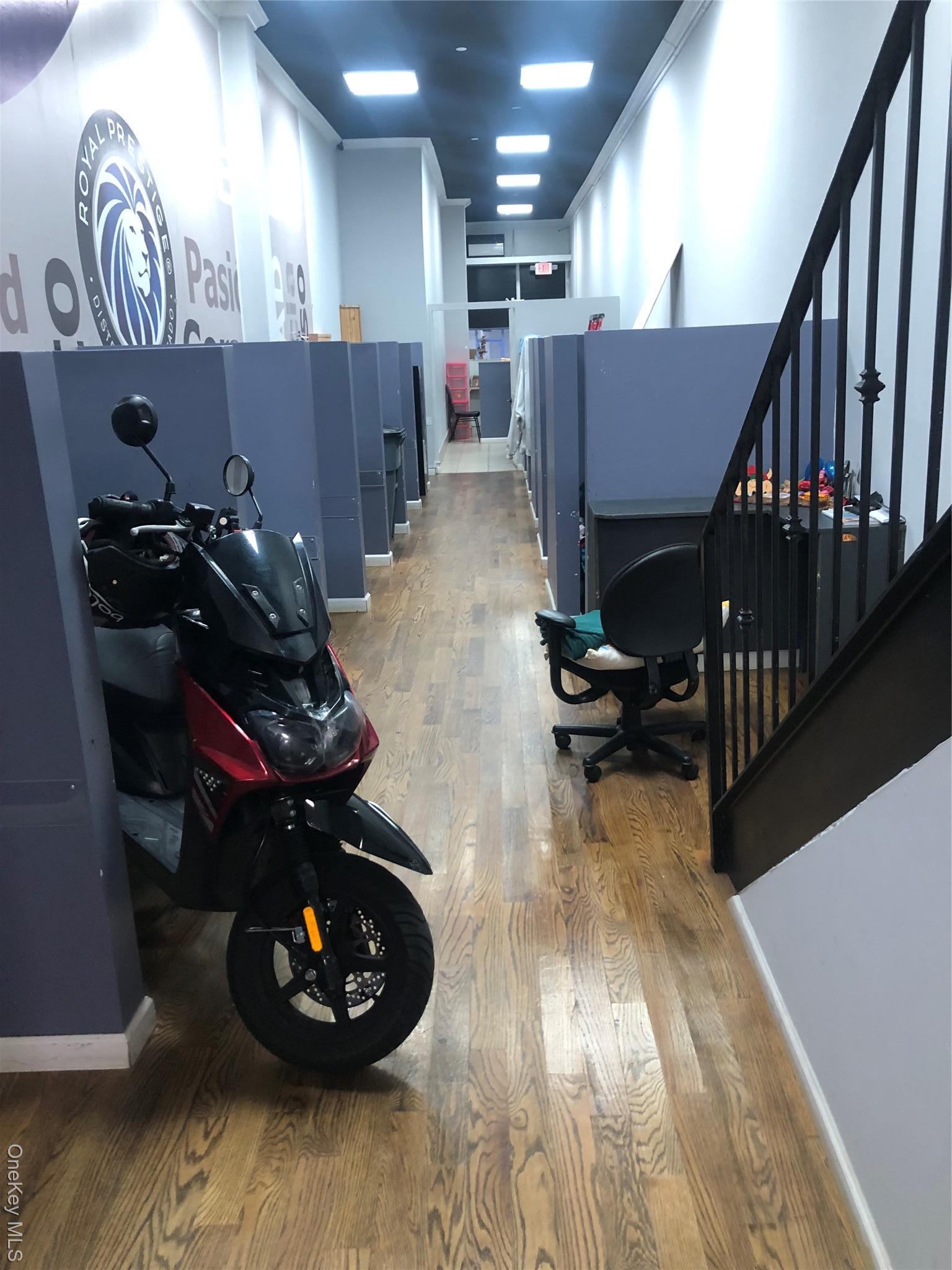 Commercial Lease Courtlandt  Bronx, NY 10451, MLS-942758-5