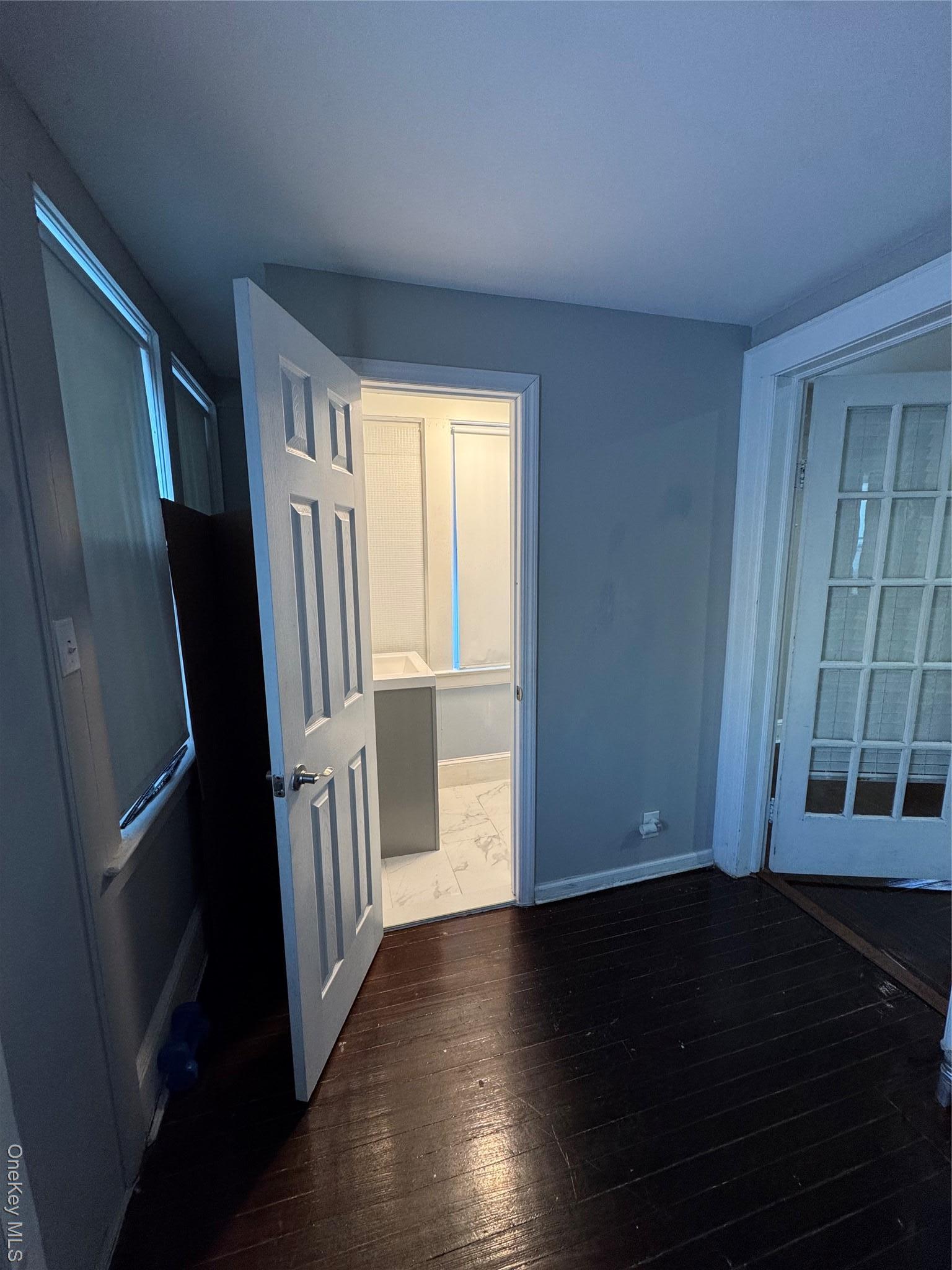 Single Family Hamilton  Nassau County, NY 11550, MLS-942764-14