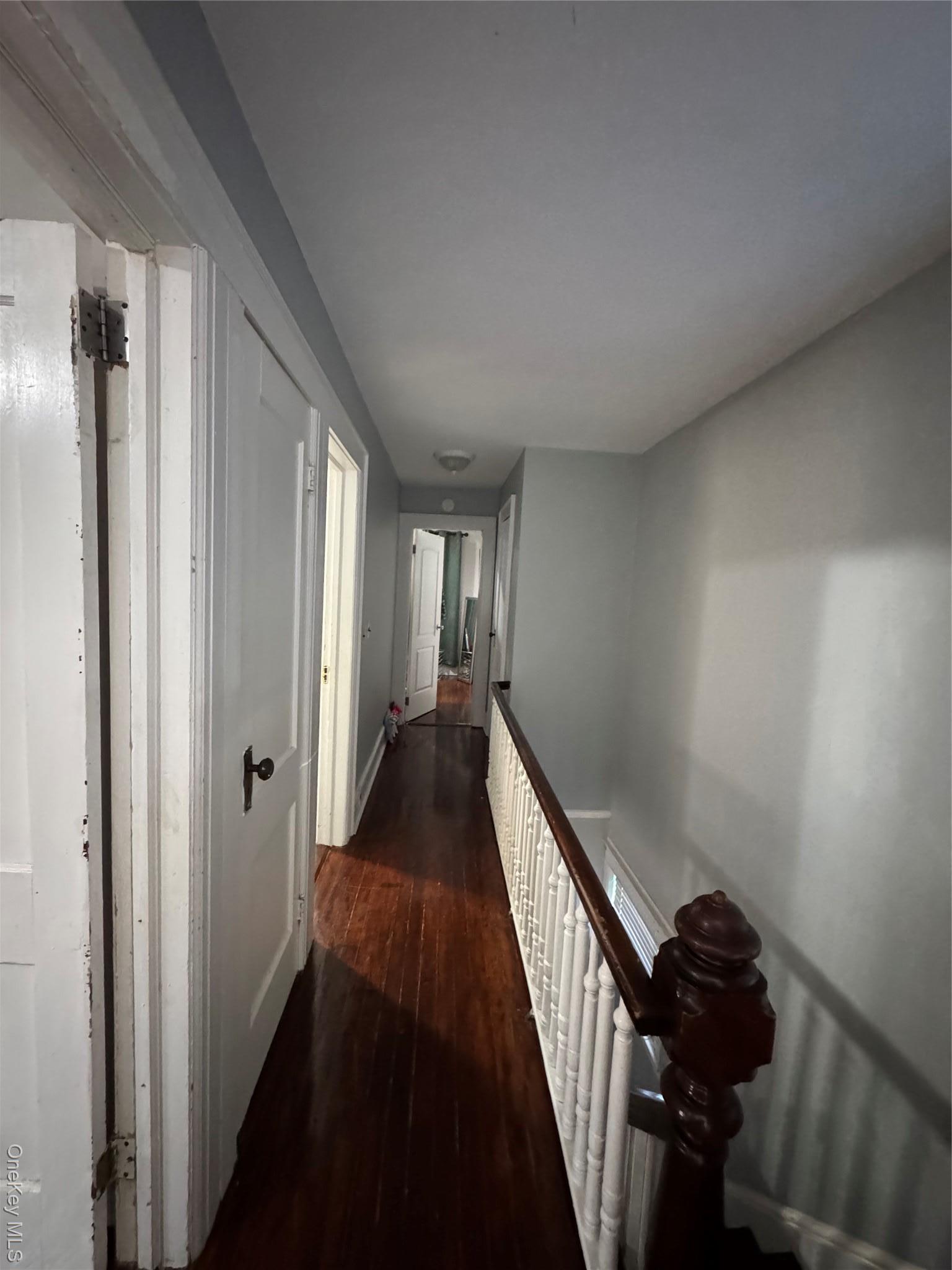 Single Family Hamilton  Nassau County, NY 11550, MLS-942764-9