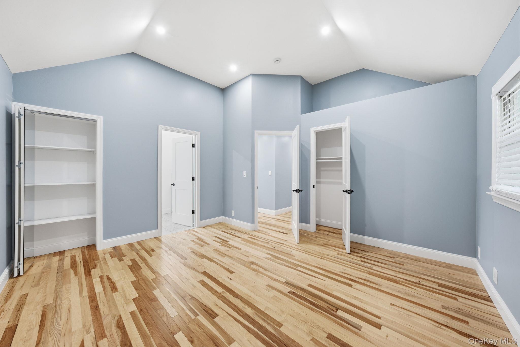 Single Family Beltagh  Nassau County, NY 11710, MLS-942769-10