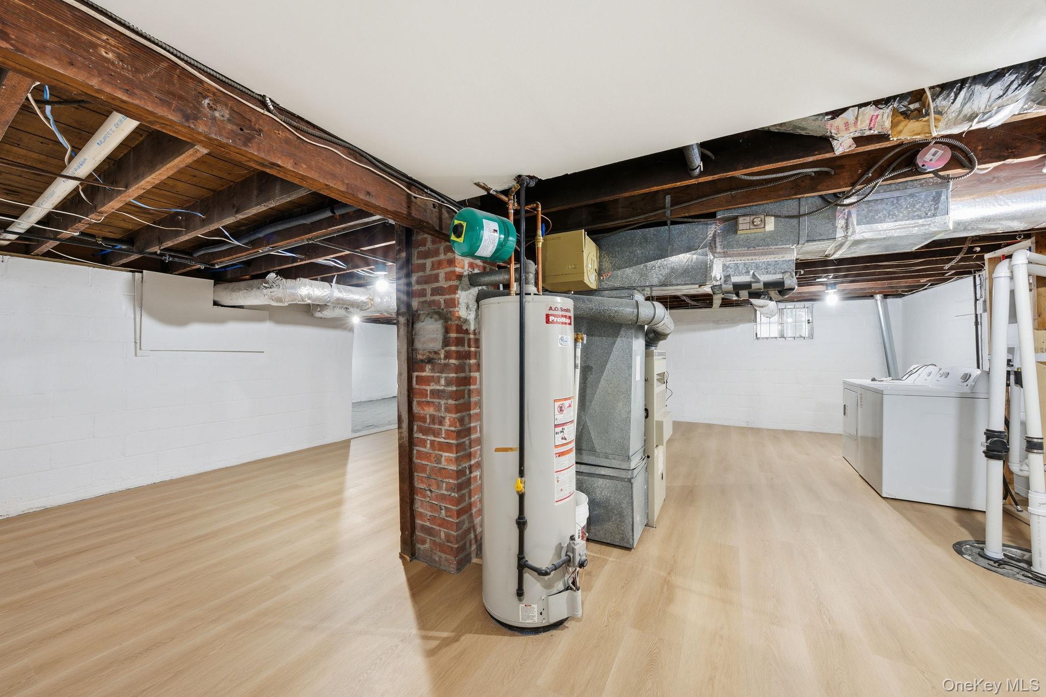 Single Family Beltagh  Nassau County, NY 11710, MLS-942769-14