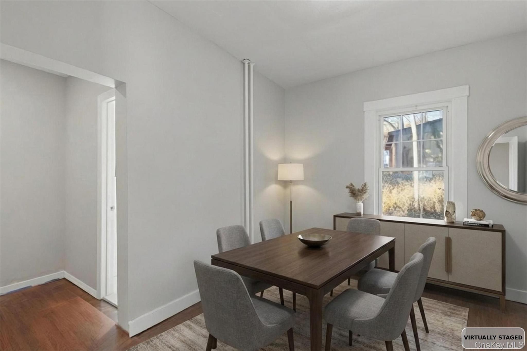 Single Family Hamilton Westchester County, NY 10562, MLS-942775-16