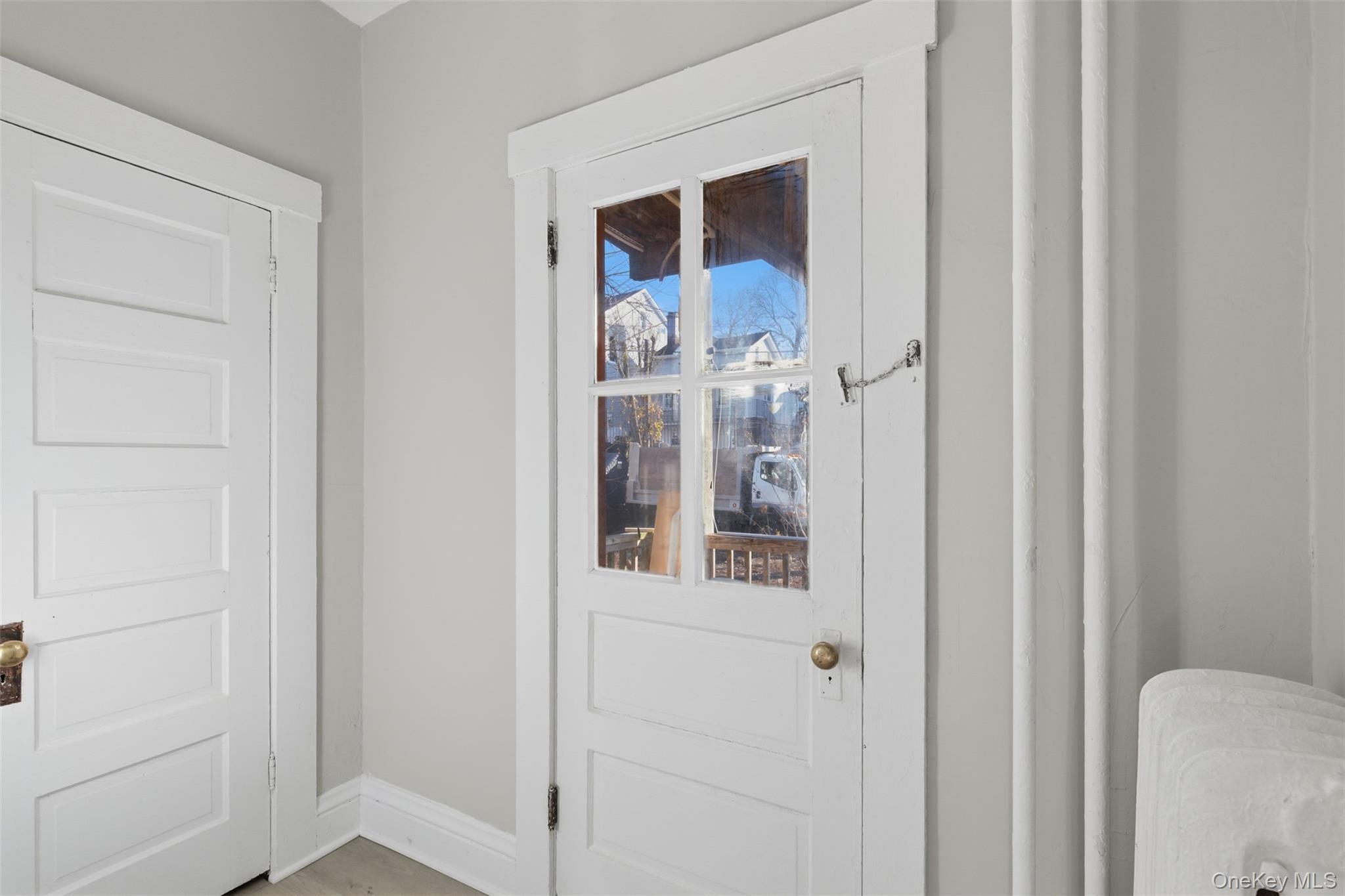 Single Family Hamilton Westchester County, NY 10562, MLS-942775-22