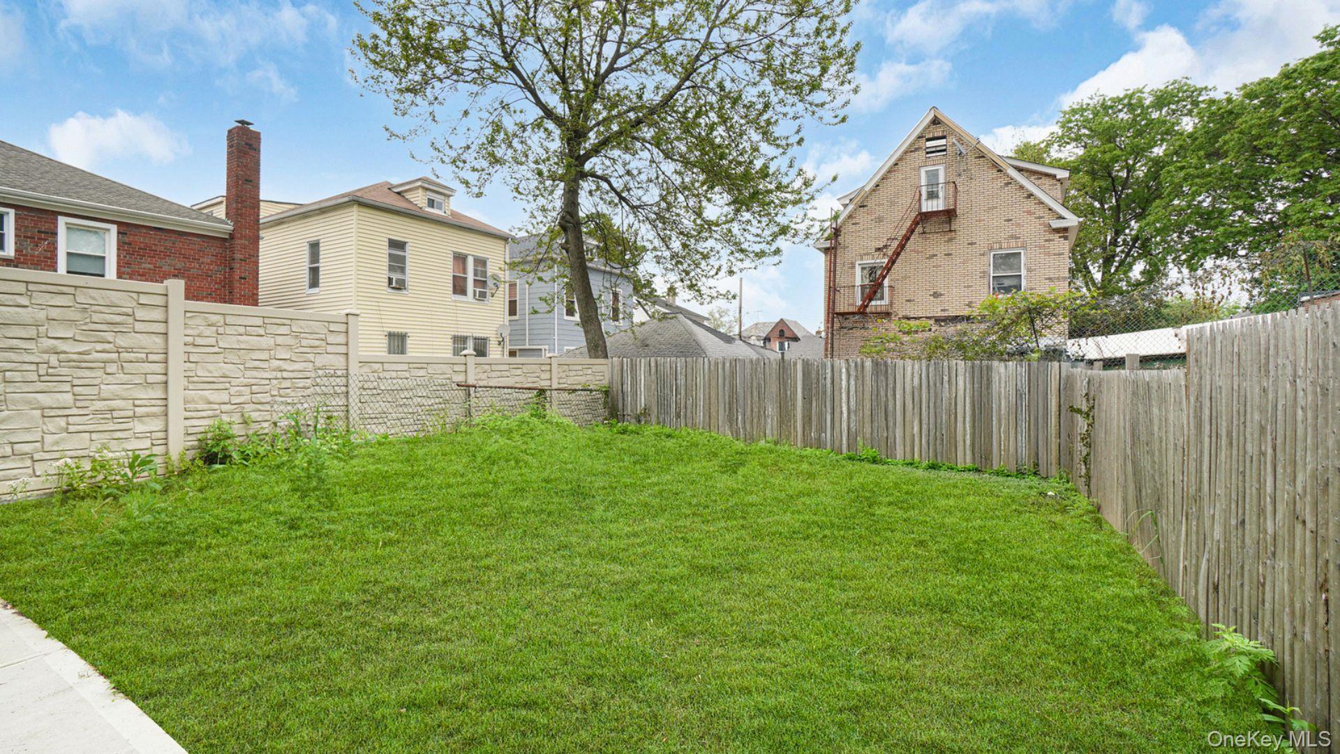 Single Family Duryea Bronx, NY 10466, MLS-942776-28