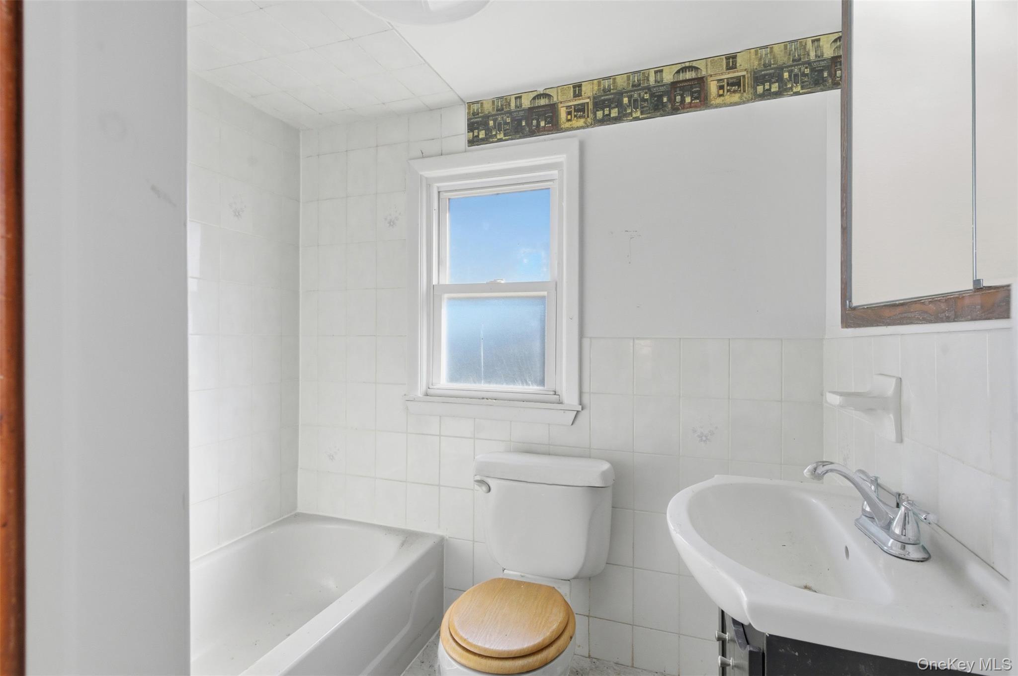 Single Family Wayne  Rockland County, NY 10980, MLS-942796-19