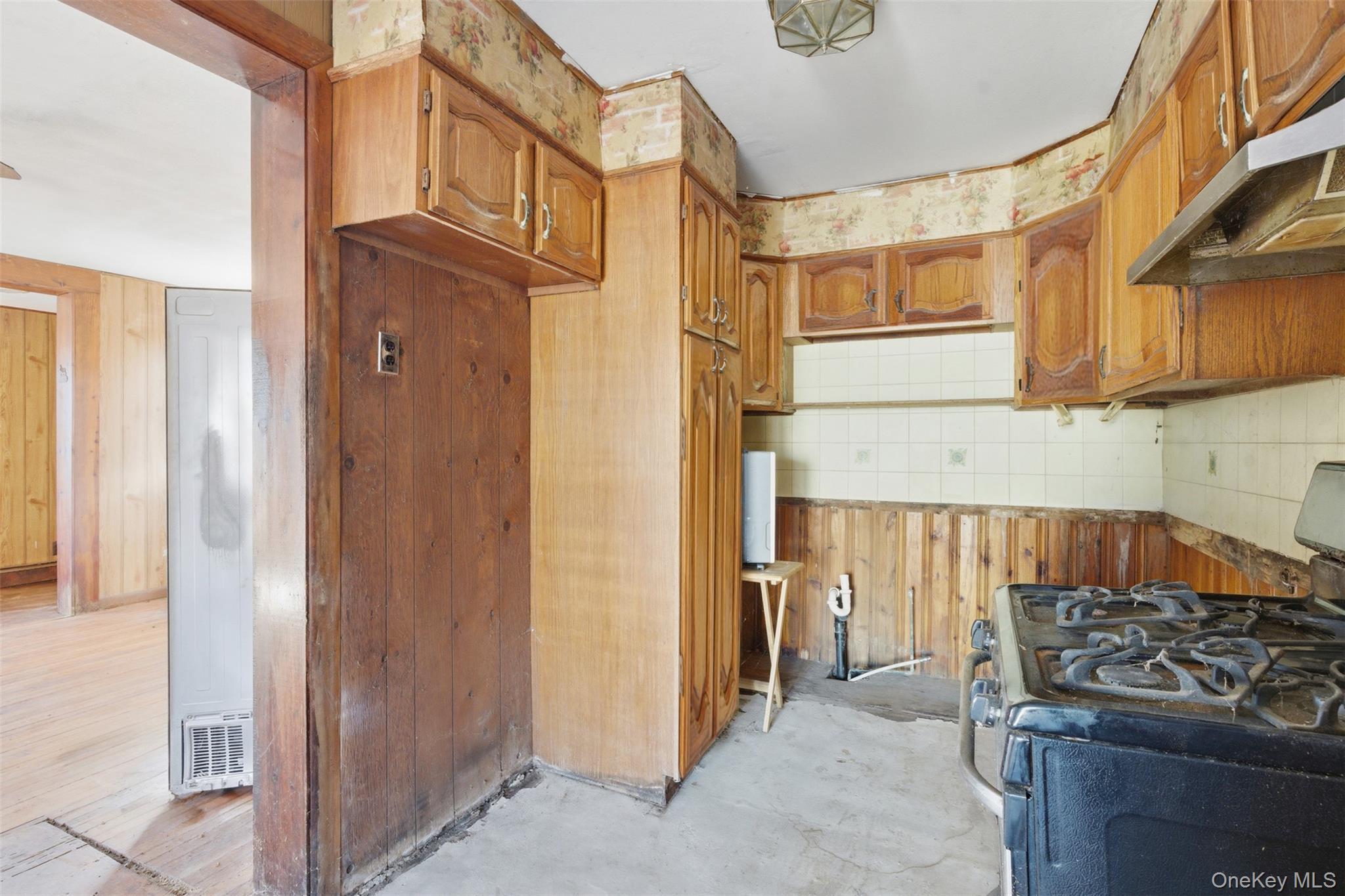 Single Family Wayne  Rockland County, NY 10980, MLS-942796-25