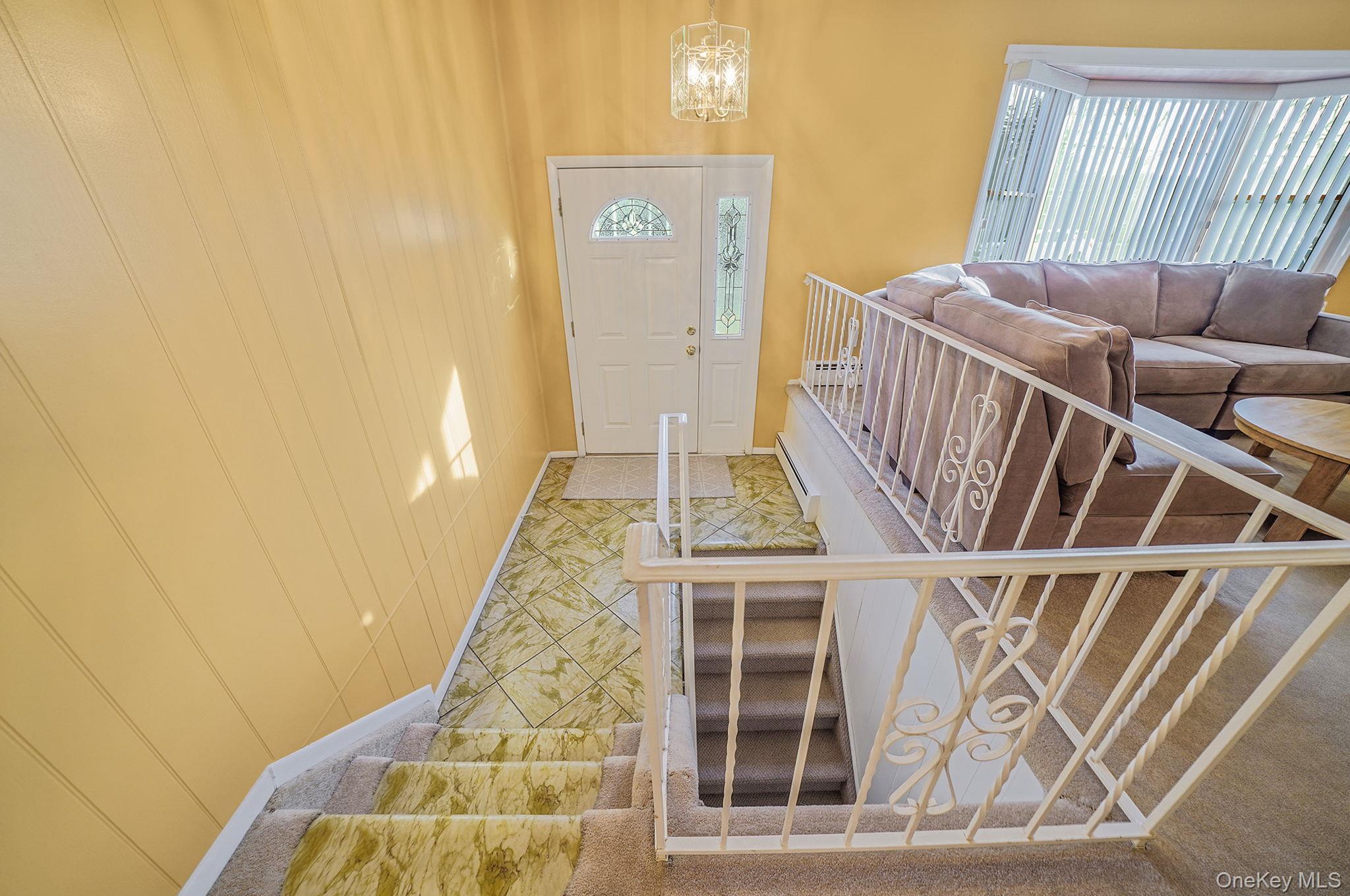 Single Family 3rd Suffolk County, NY 11729, MLS-942799-11