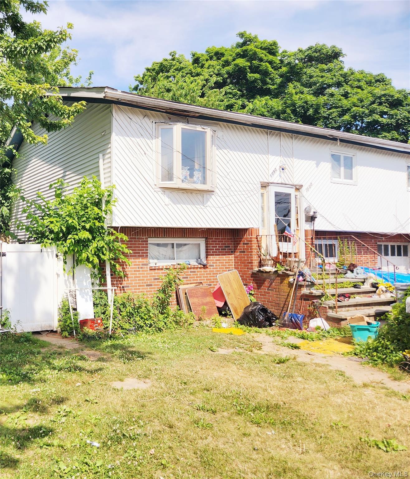 Single Family Pinebrook  Nassau County, NY 11552, MLS-942802-2