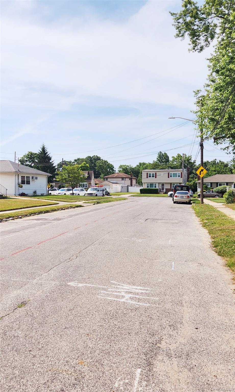 Single Family Pinebrook  Nassau County, NY 11552, MLS-942802-4