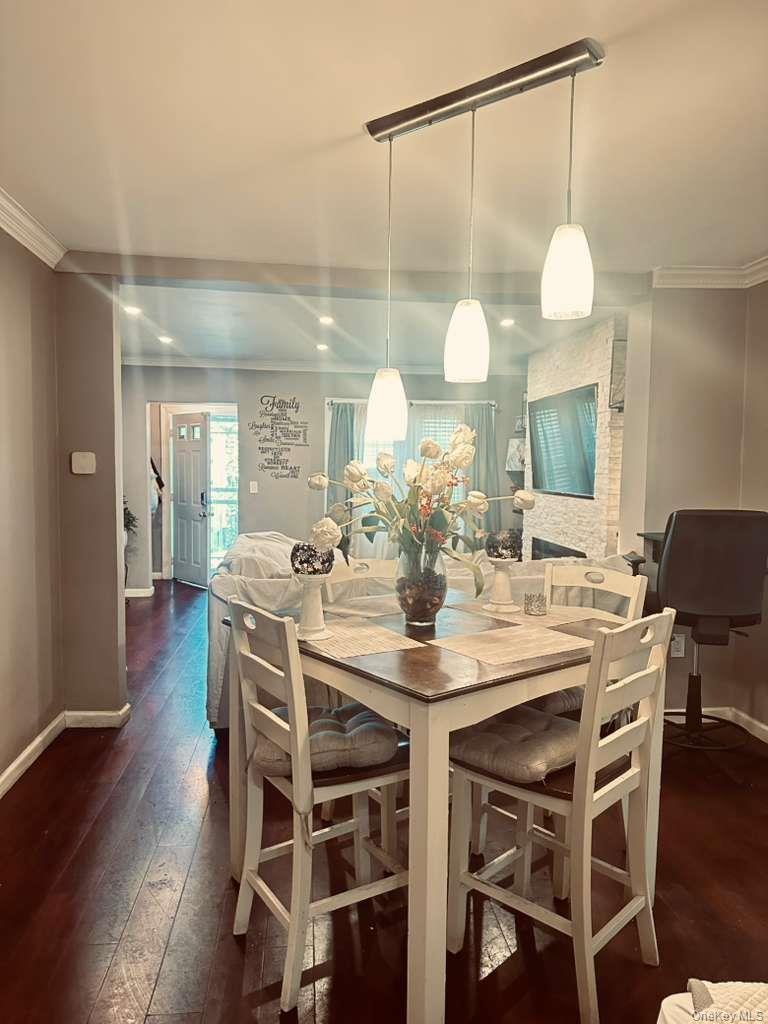 Single Family Morgan Bronx, NY 10469, MLS-942808-3