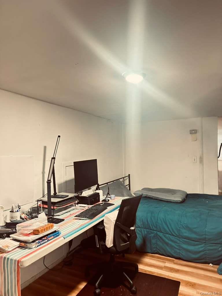 Single Family Morgan Bronx, NY 10469, MLS-942808-4