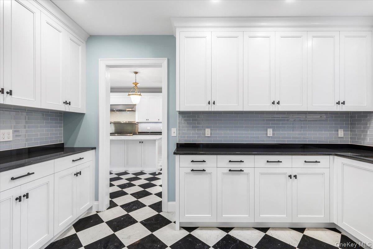 Single Family Somerstown Westchester County, NY 10562, MLS-942815-15