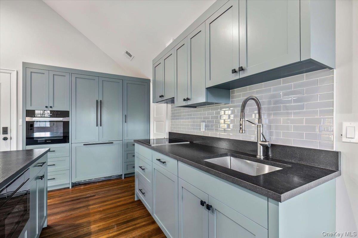 Single Family Somerstown Westchester County, NY 10562, MLS-942815-33