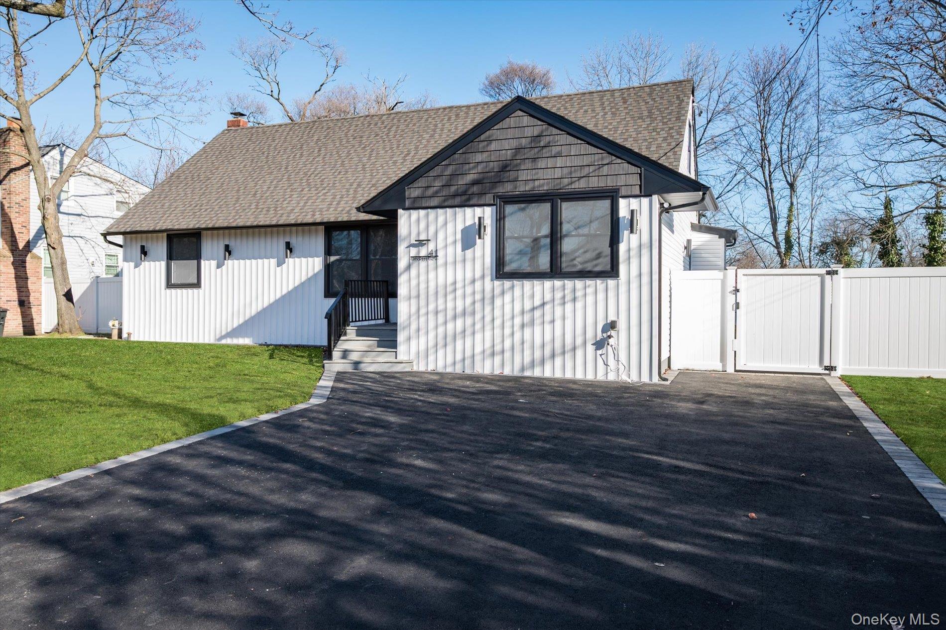 Single Family Embargo Suffolk County, NY 11703, MLS-942819-4