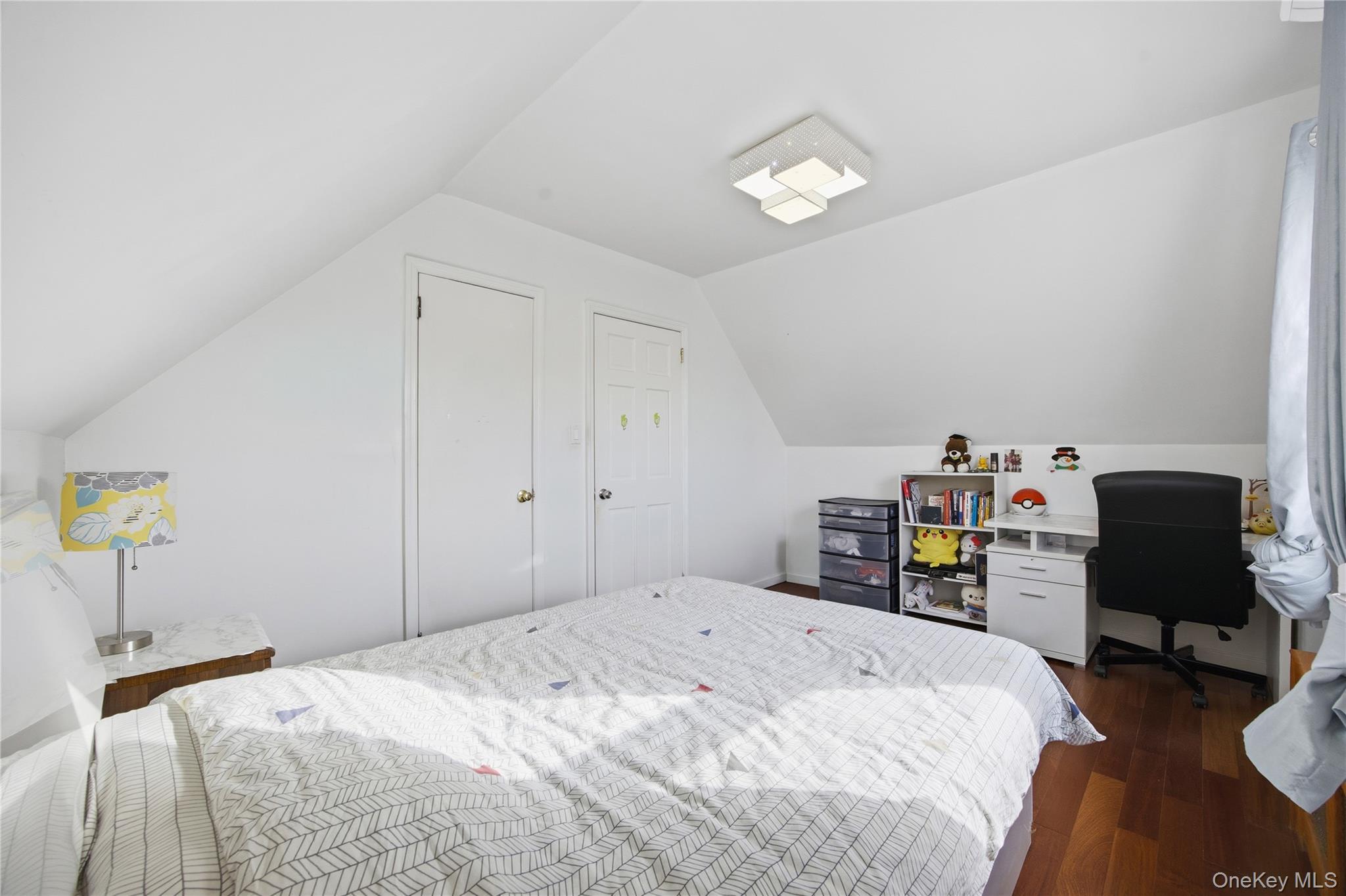 Single Family Clearview  Queens, NY 11361, MLS-942829-15