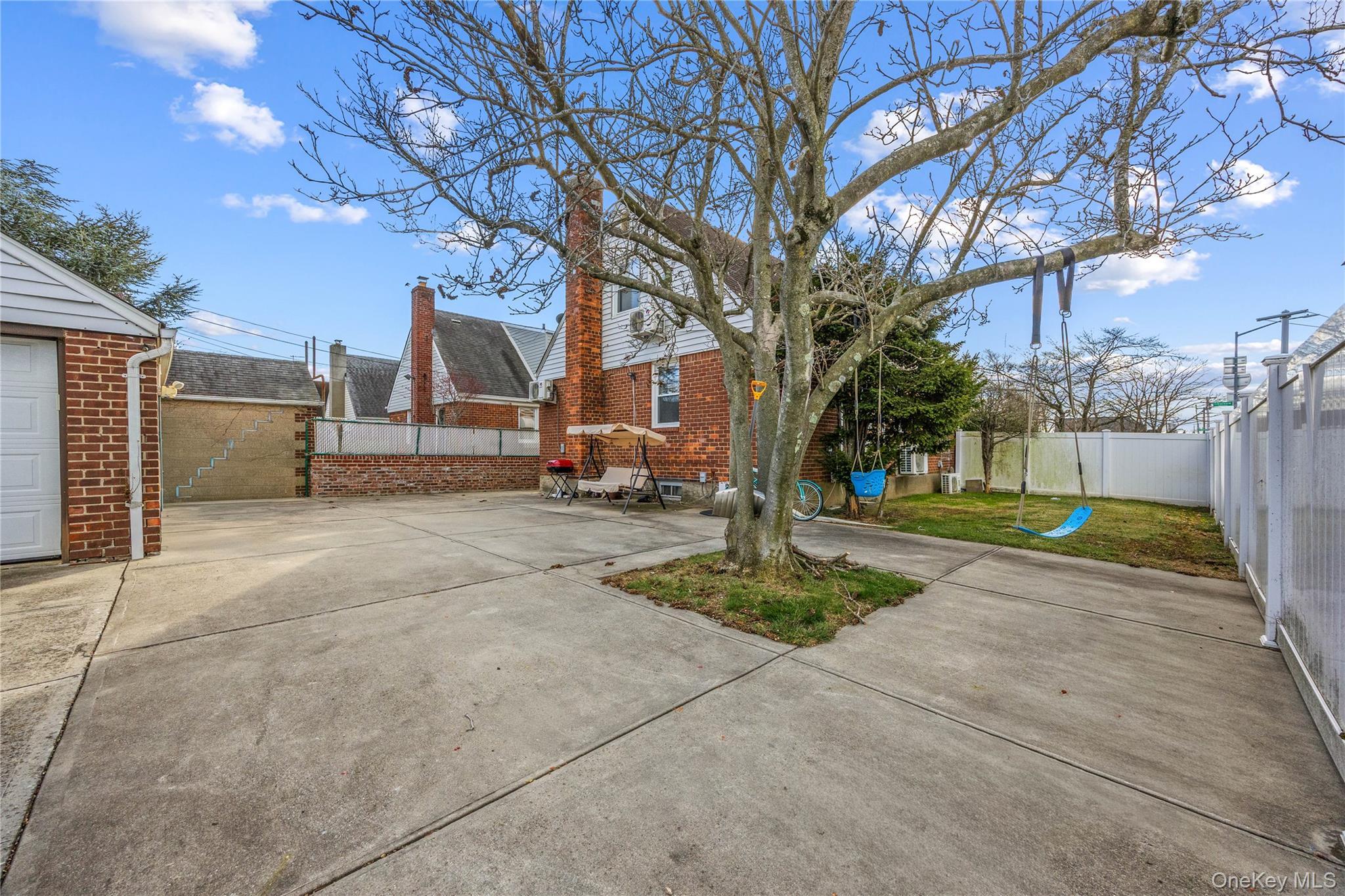 Single Family Clearview  Queens, NY 11361, MLS-942829-26