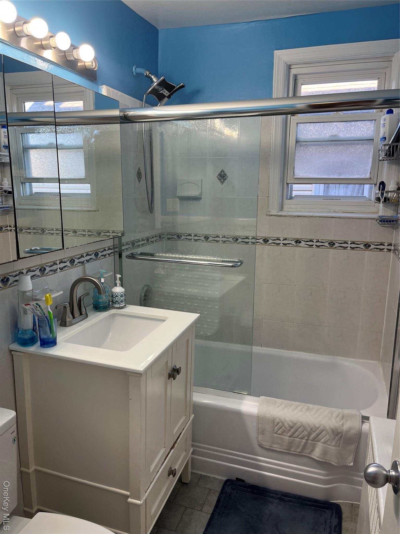 Single Family Park Nassau County, NY 11561, MLS-942830-8