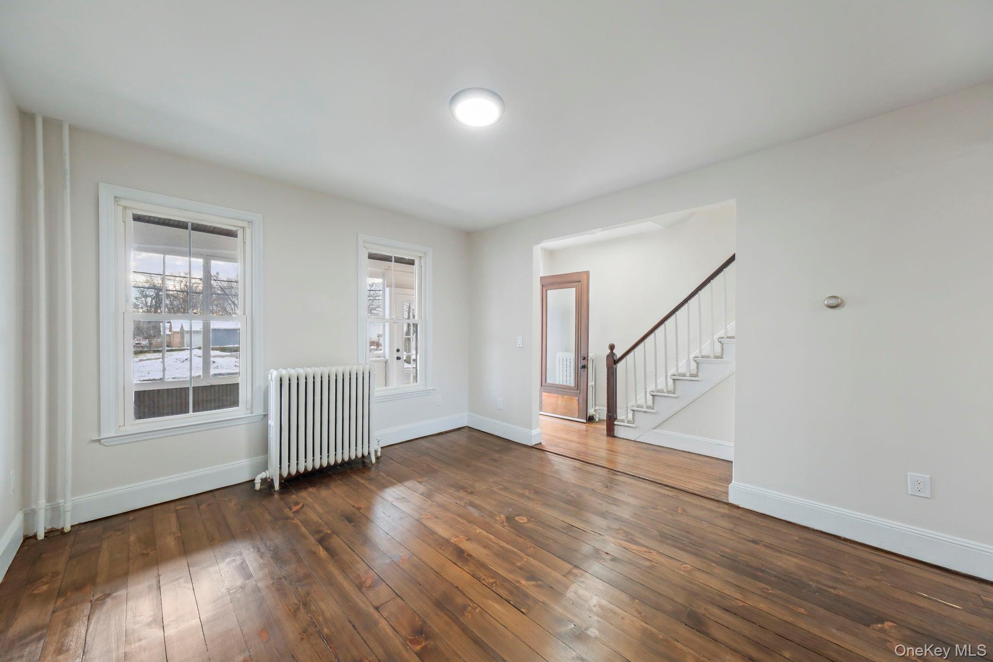 Single Family South Orange County, NY 12550, MLS-942860-6