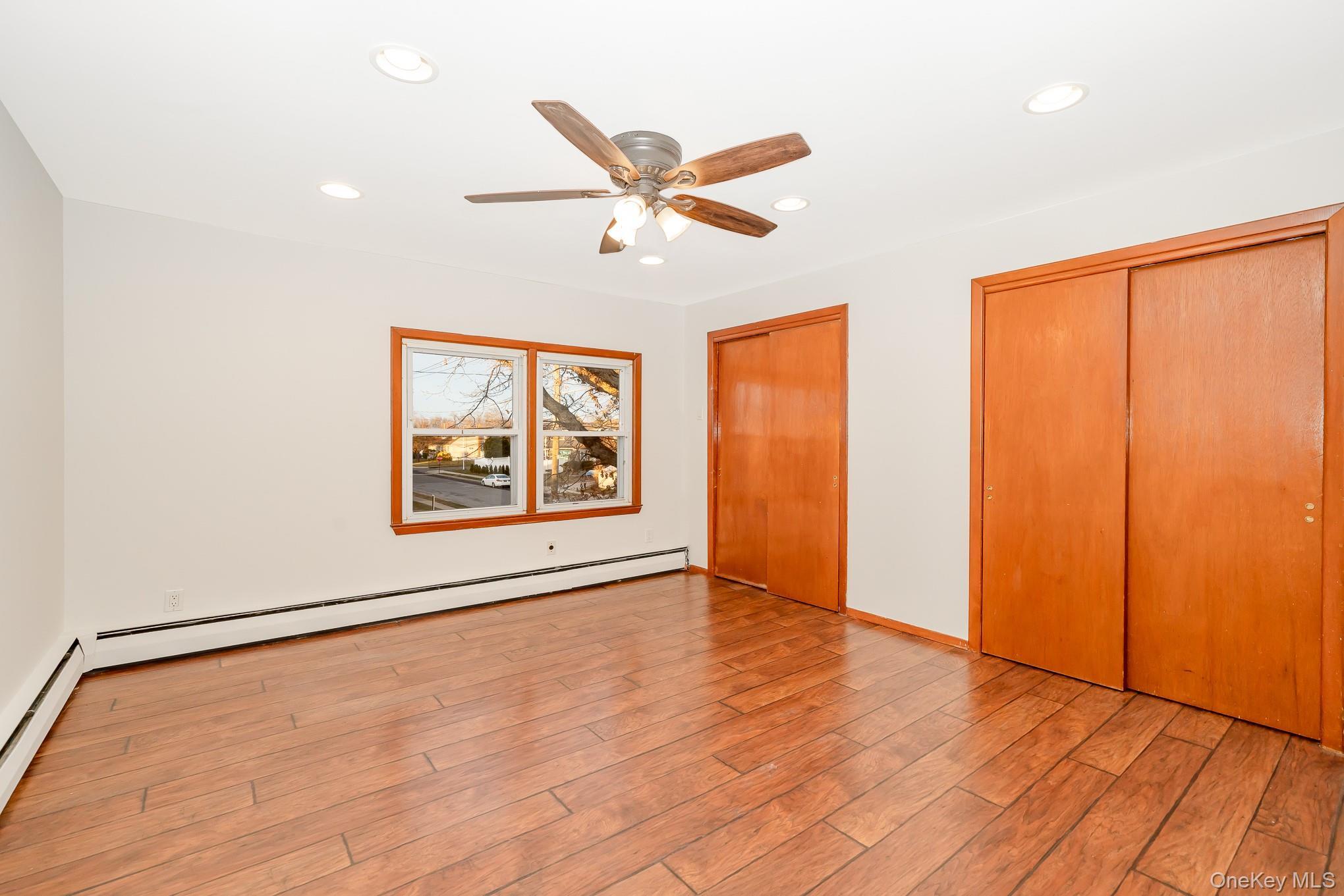 Single Family Pine Nassau County, NY 11758, MLS-942872-13