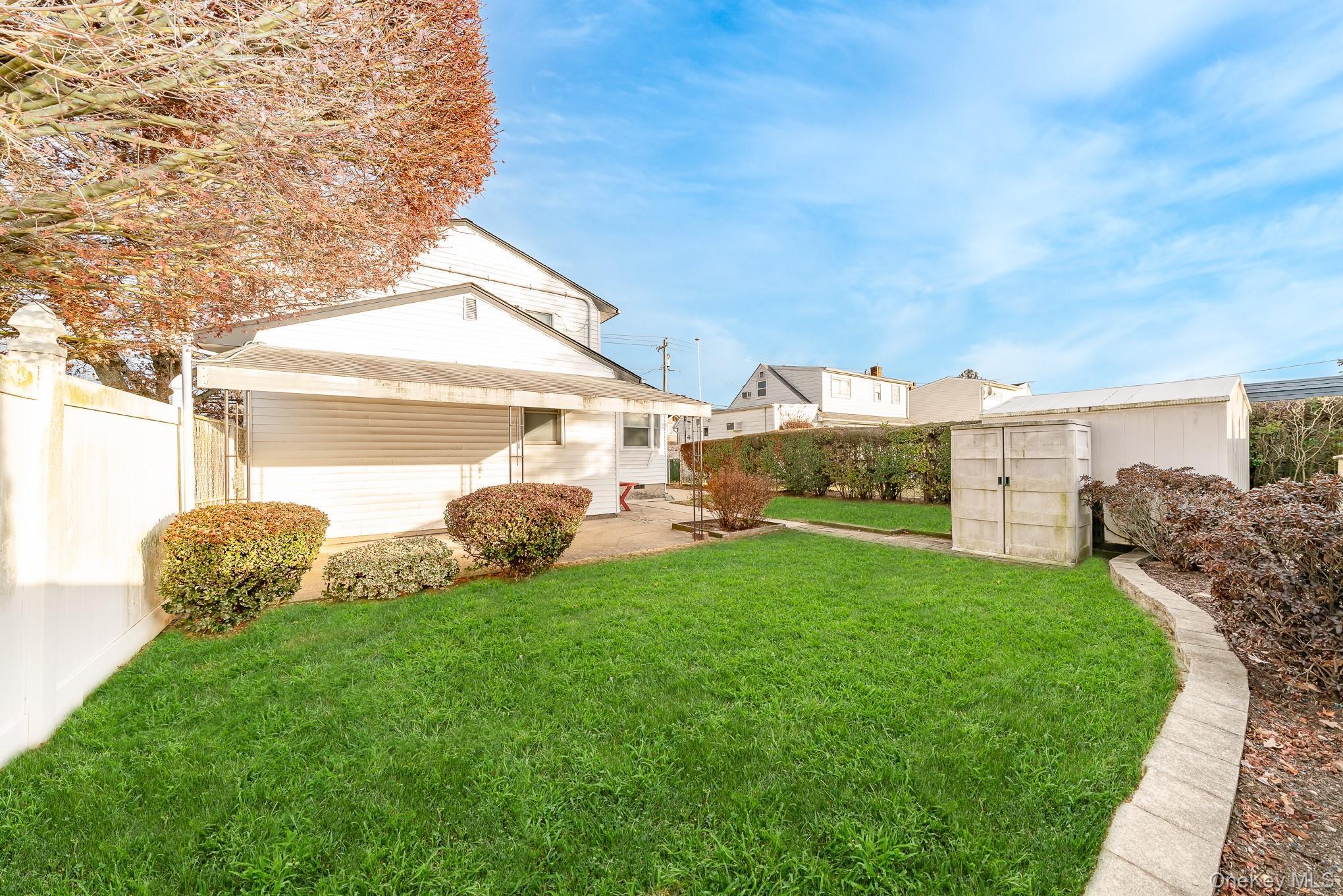 Single Family Pine Nassau County, NY 11758, MLS-942872-20