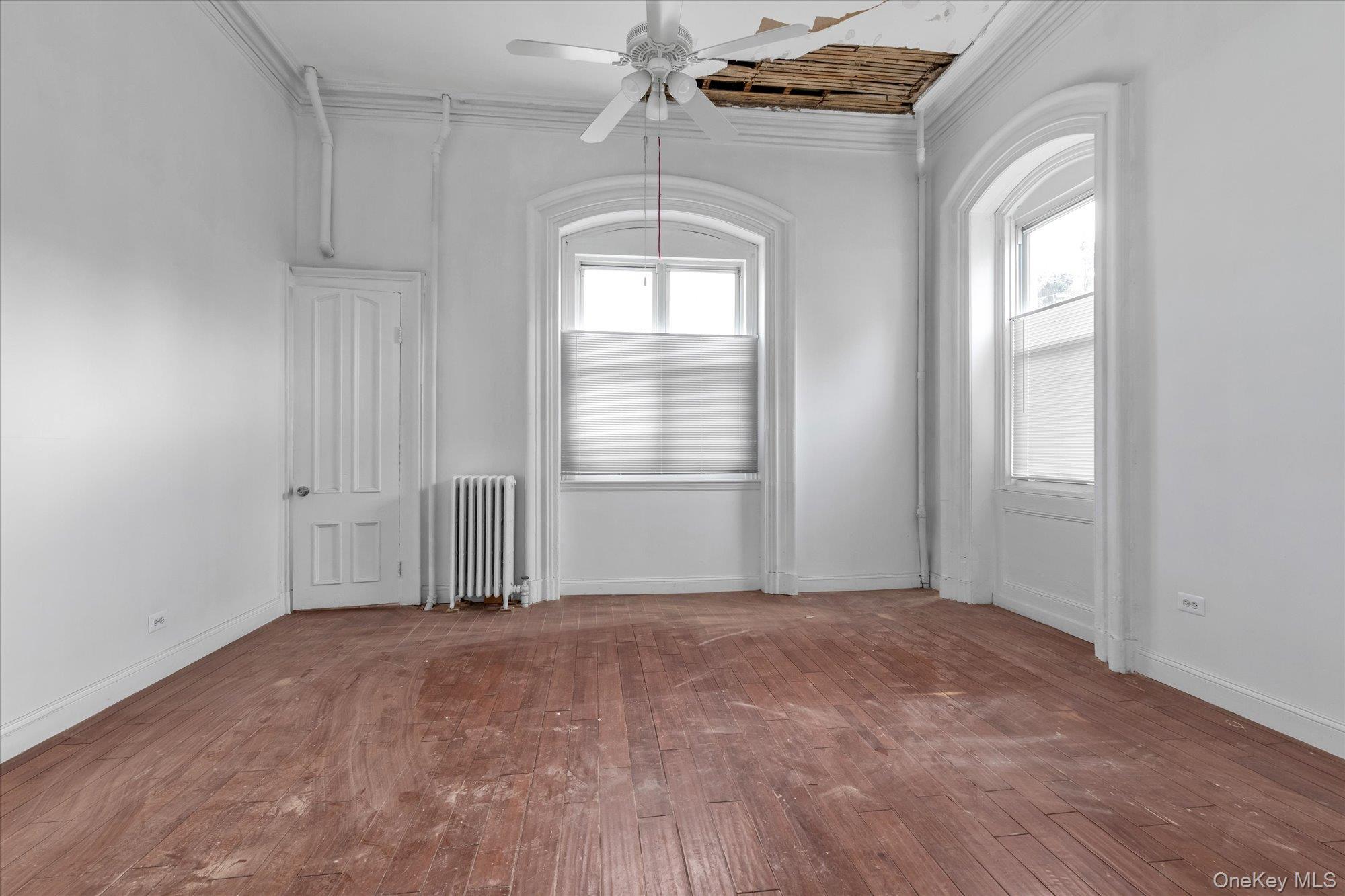 Single Family 123  Queens, NY 11356, MLS-942874-4