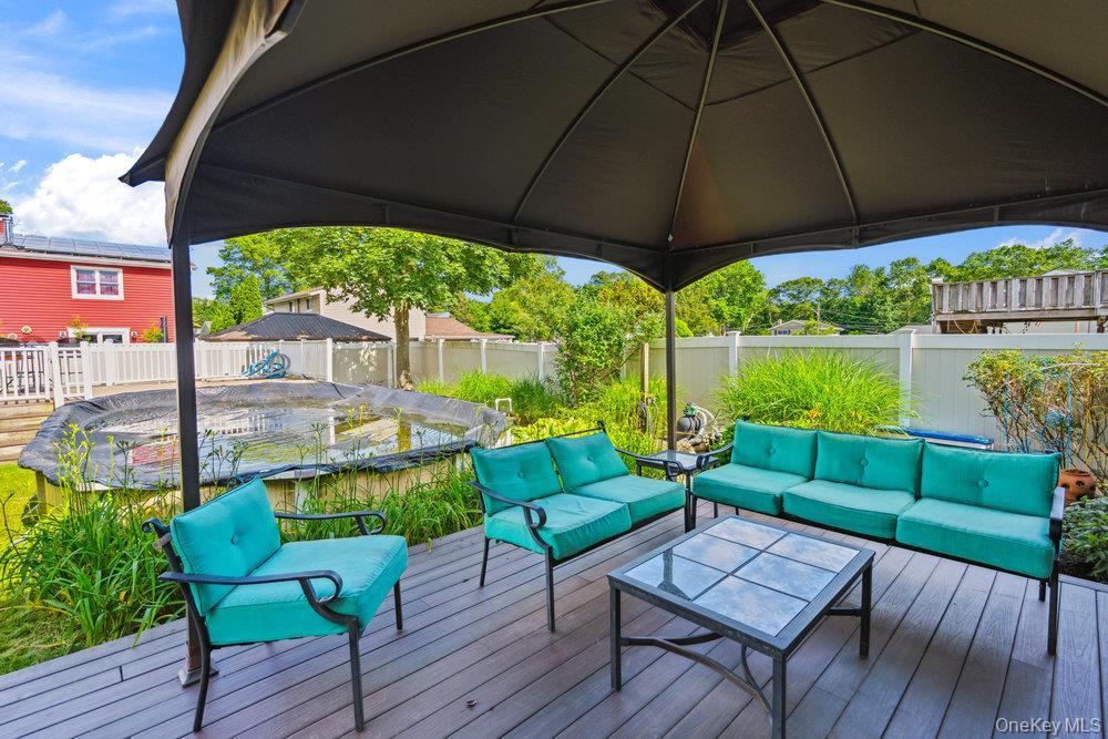 Single Family Sterling Suffolk County, NY 11755, MLS-942895-22