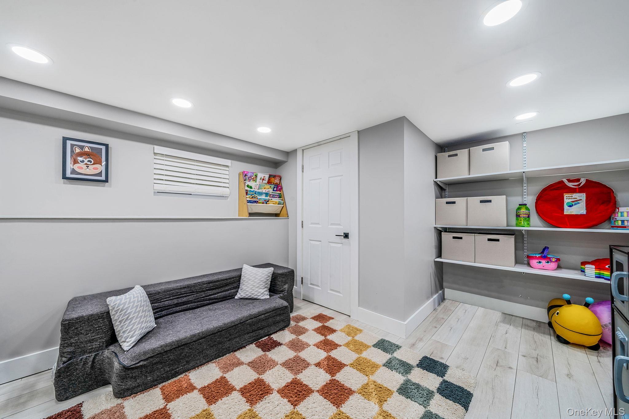 Single Family Crystal Brook Hollow  Suffolk County, NY 11776, MLS-942899-21